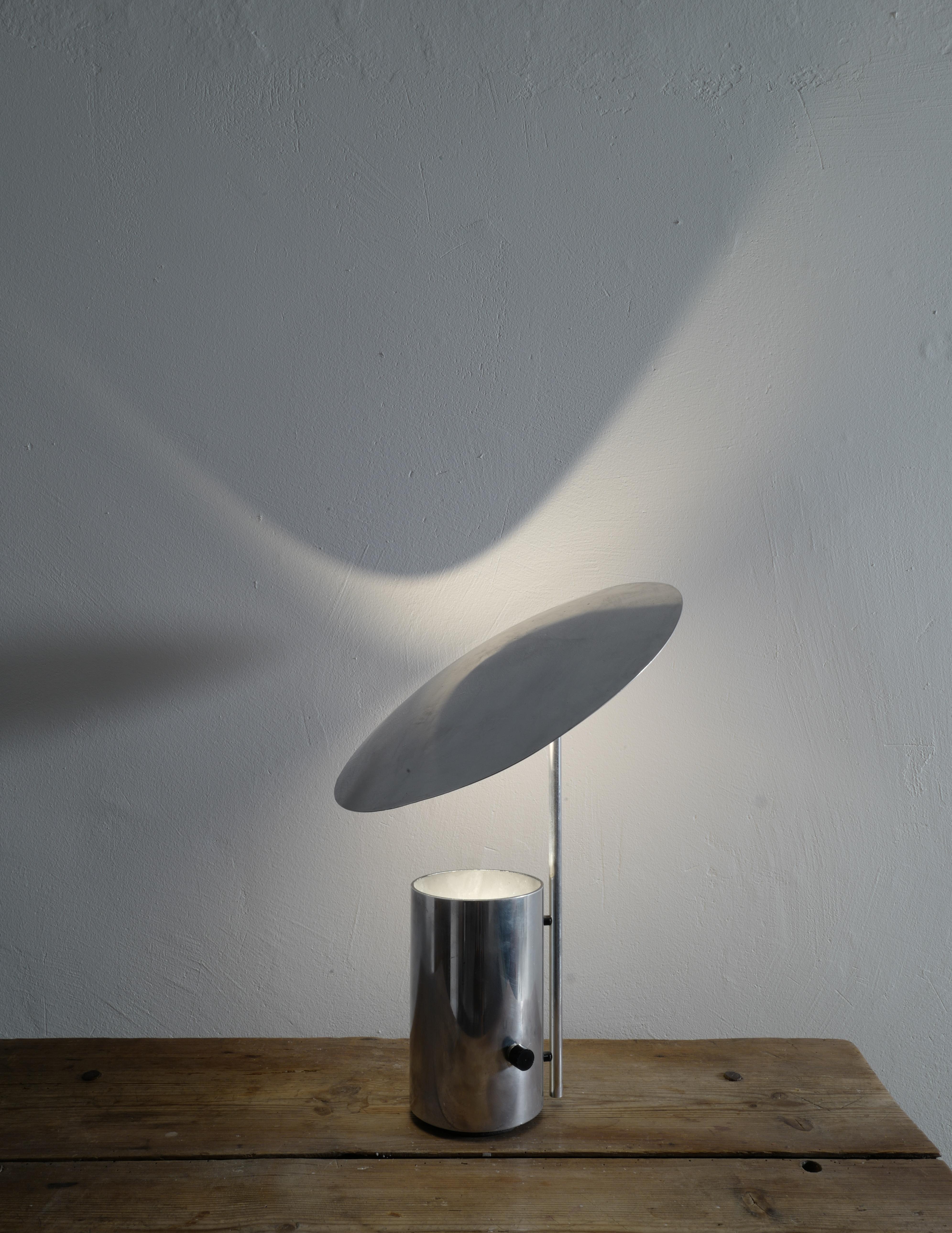 Milieu du XXe siècle Lampe de table 