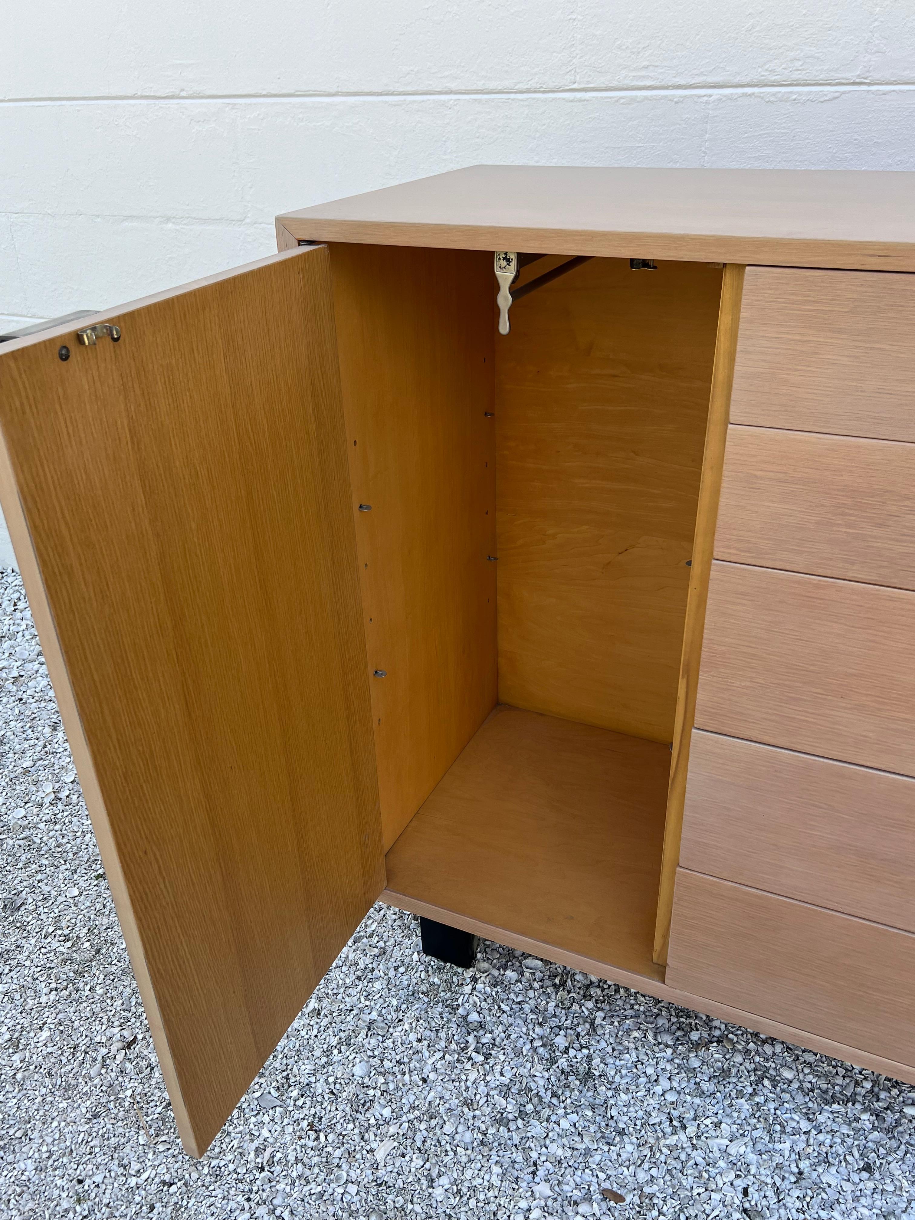 George Nelson Herman Miller Serie Básica Cómoda Gentleman's Cabinet en venta 5
