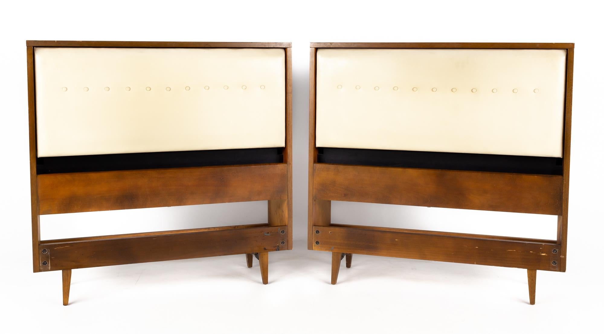 George Nelson for Herman Miller Primavera mid-century twin walnut storage headboards - a pair

Each headboard measures: 40 wide x 12.5 deep x 39.75 inches high

All pieces of furniture can be had in what we call restored vintage condition. That