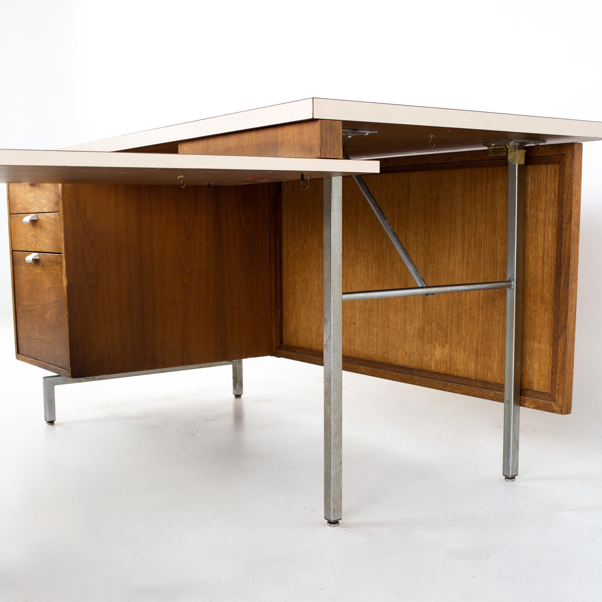 George Nelson Herman Miller Style Robert John MCM Walnut Laminate Cane Exec Desk In Good Condition In Countryside, IL