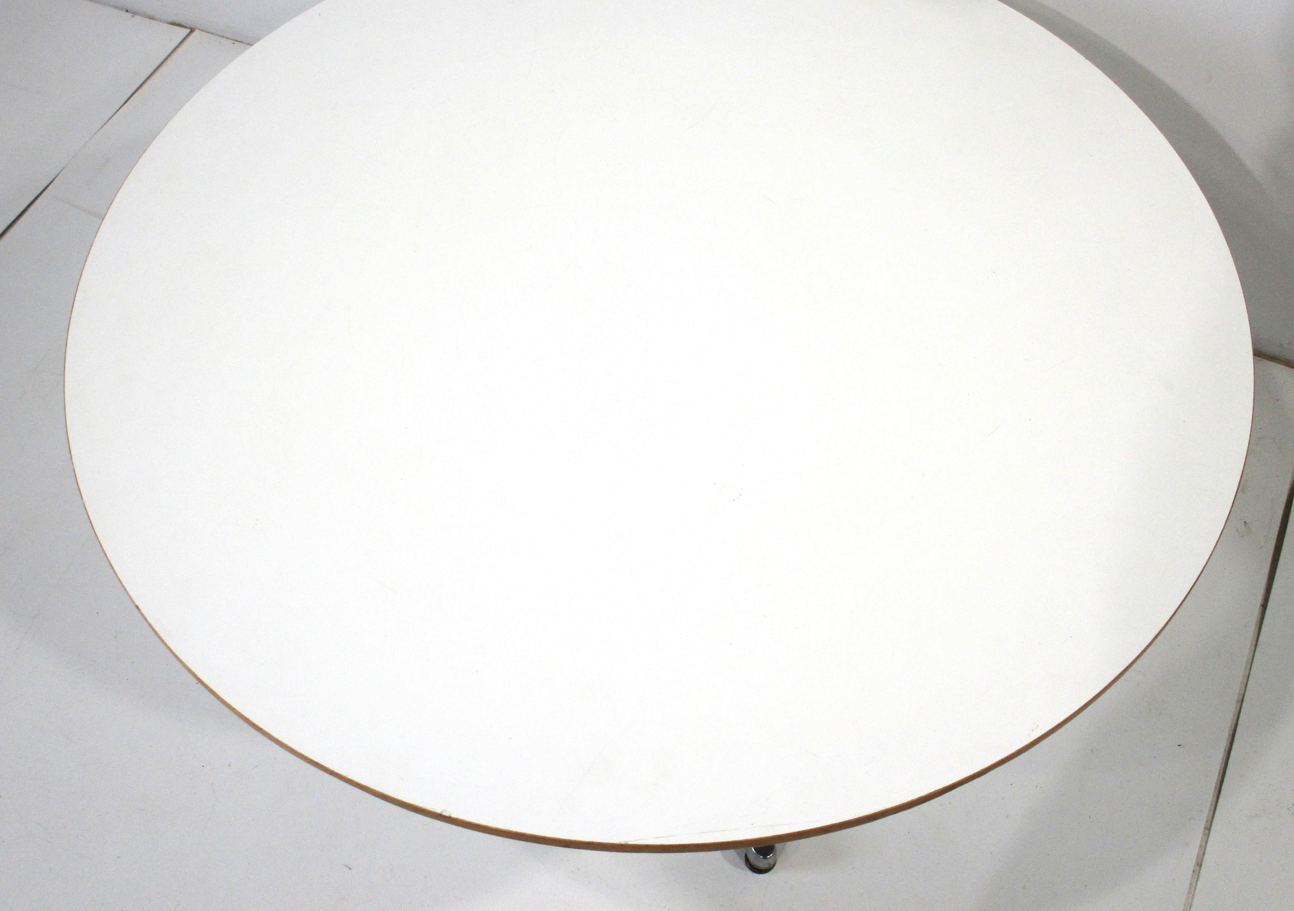 20ième siècle George Nelson Herman Miller Swag Leg Coffee Table (table basse) en vente