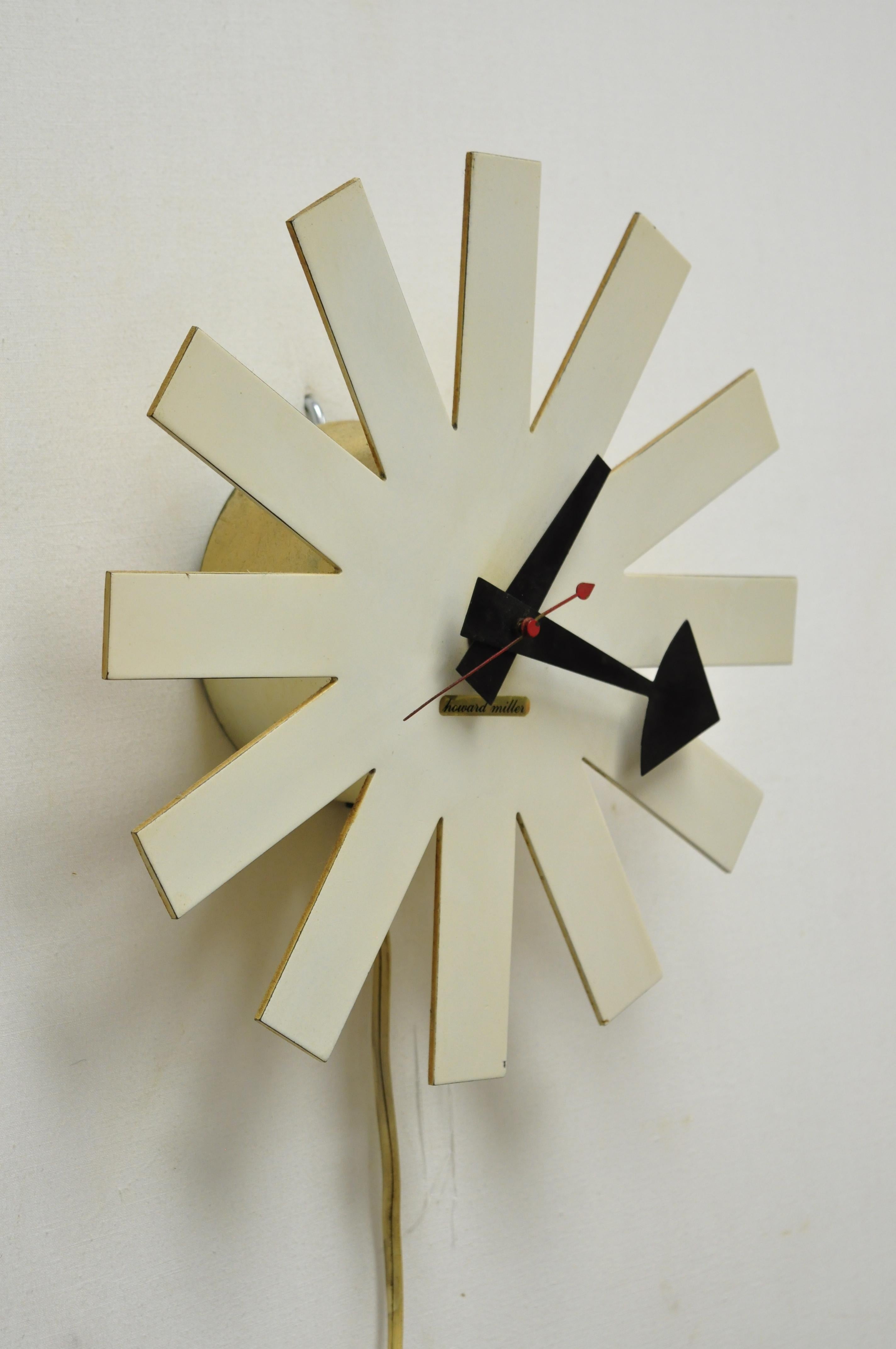 George Nelson Howard Miller Model 2213 Asterisk White Wall Clock 3