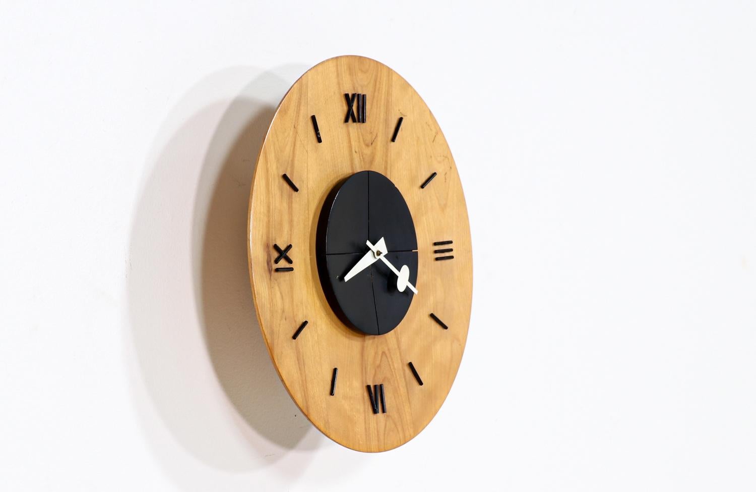 Mid-Century Modern Horloge murale George Nelson modèle-4758 pour Howard Miller en vente