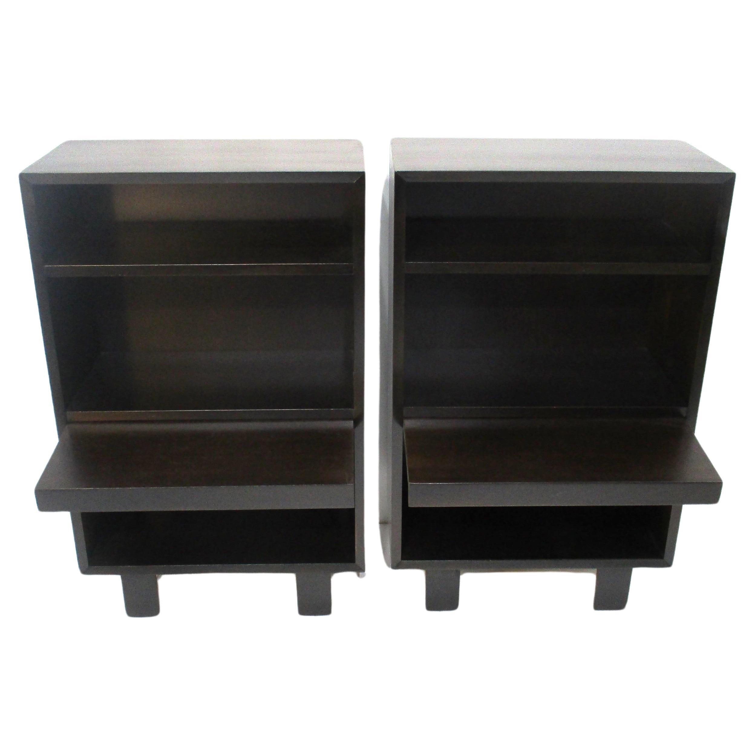 Comodini George Nelson con tavolini estraibili per Herman Miller