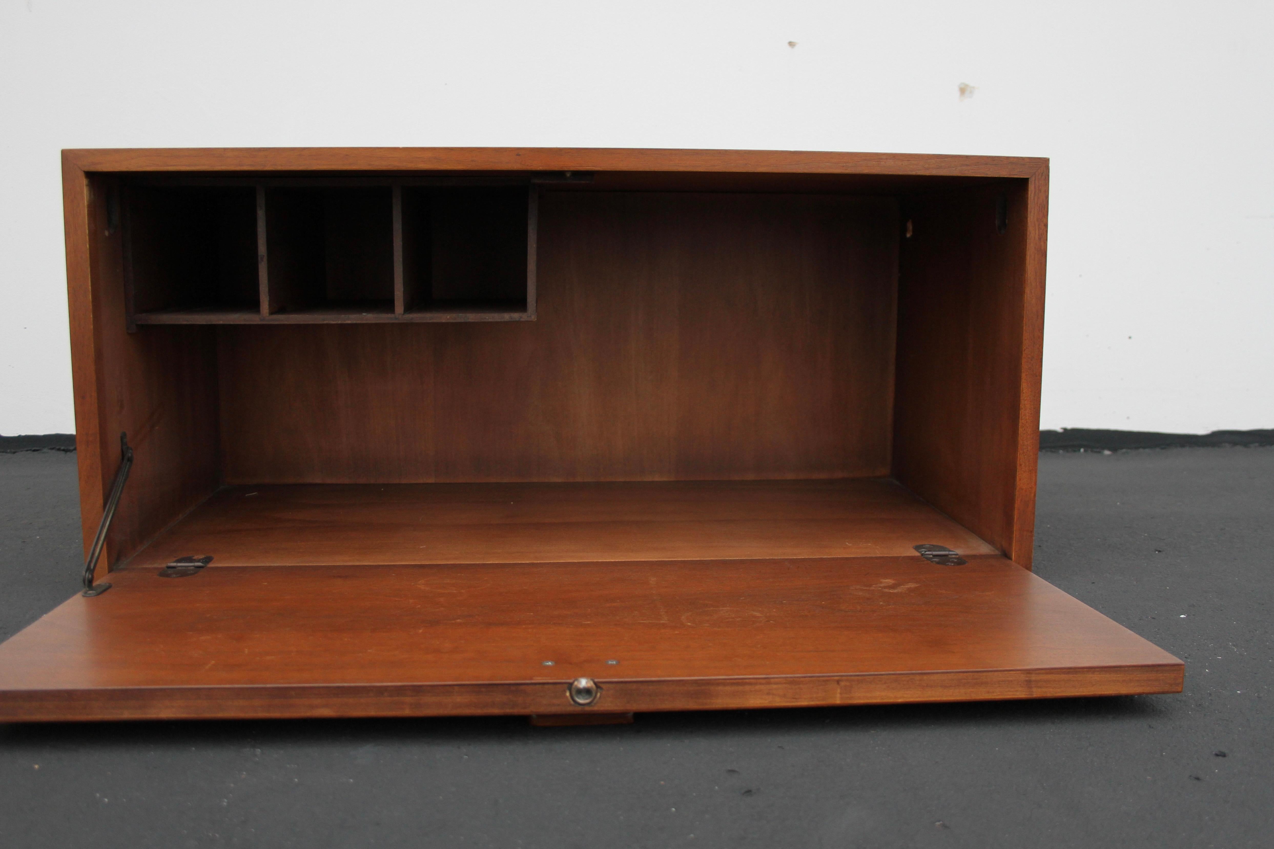 Mid-Century Modern George Nelson - Omni System - Shelving or Wall Unit Walnut Cabinet Only - Parts For Sale