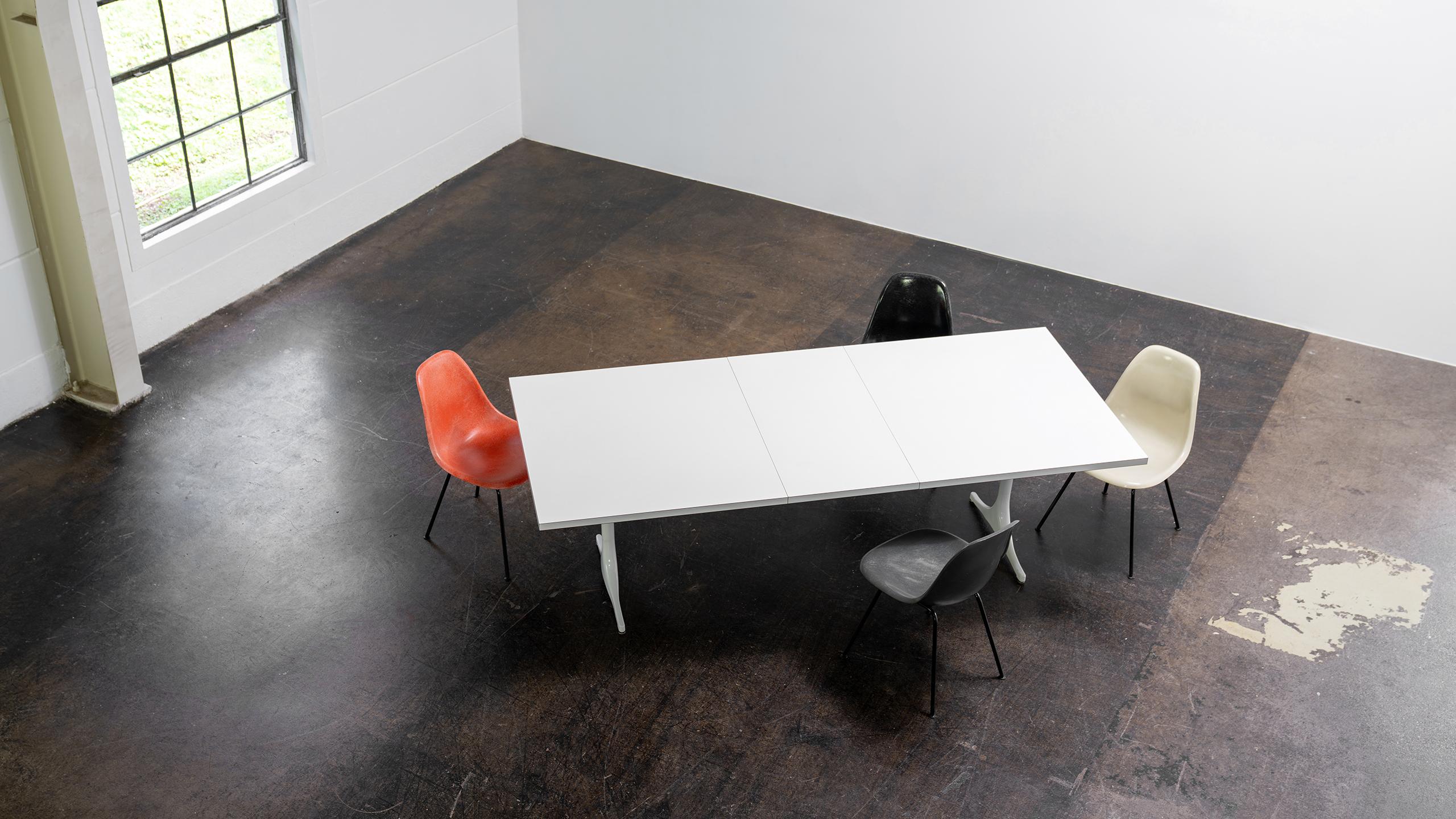 German George Nelson - Pedestal Extension Dining Table, 1956 for Herman Miller, USA