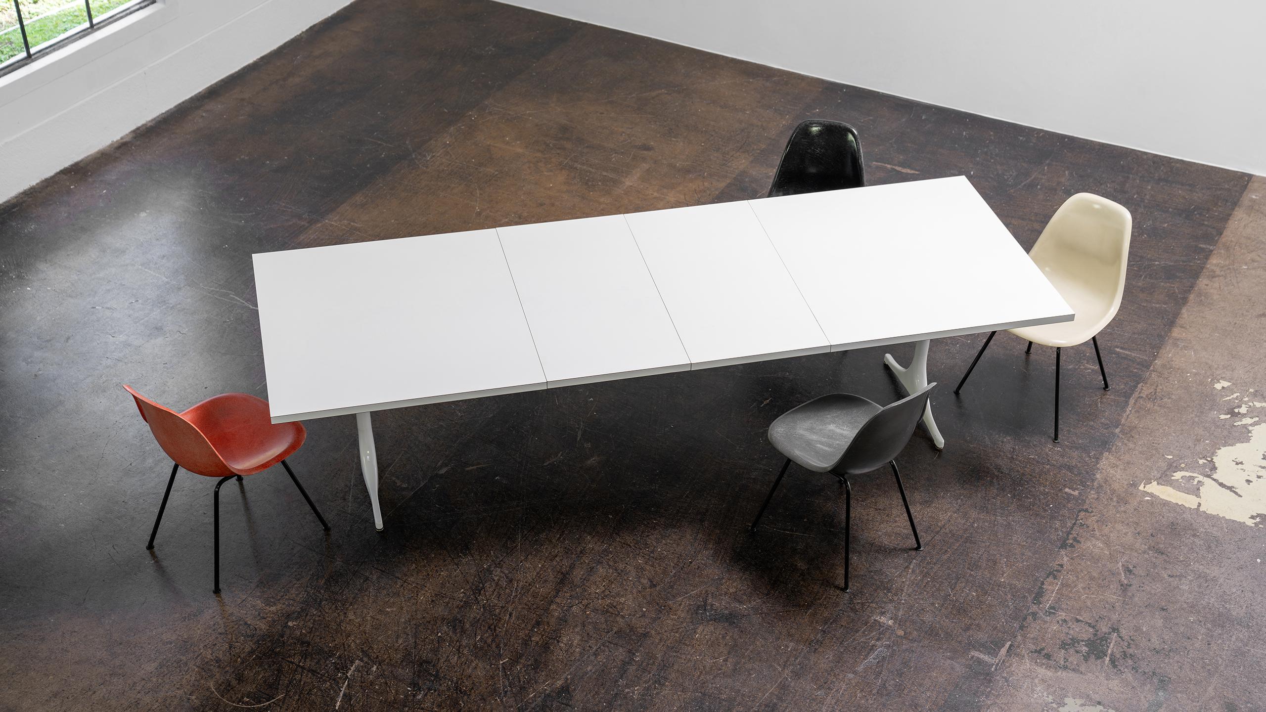 Mid-20th Century George Nelson - Pedestal Extension Dining Table, 1956 for Herman Miller, USA