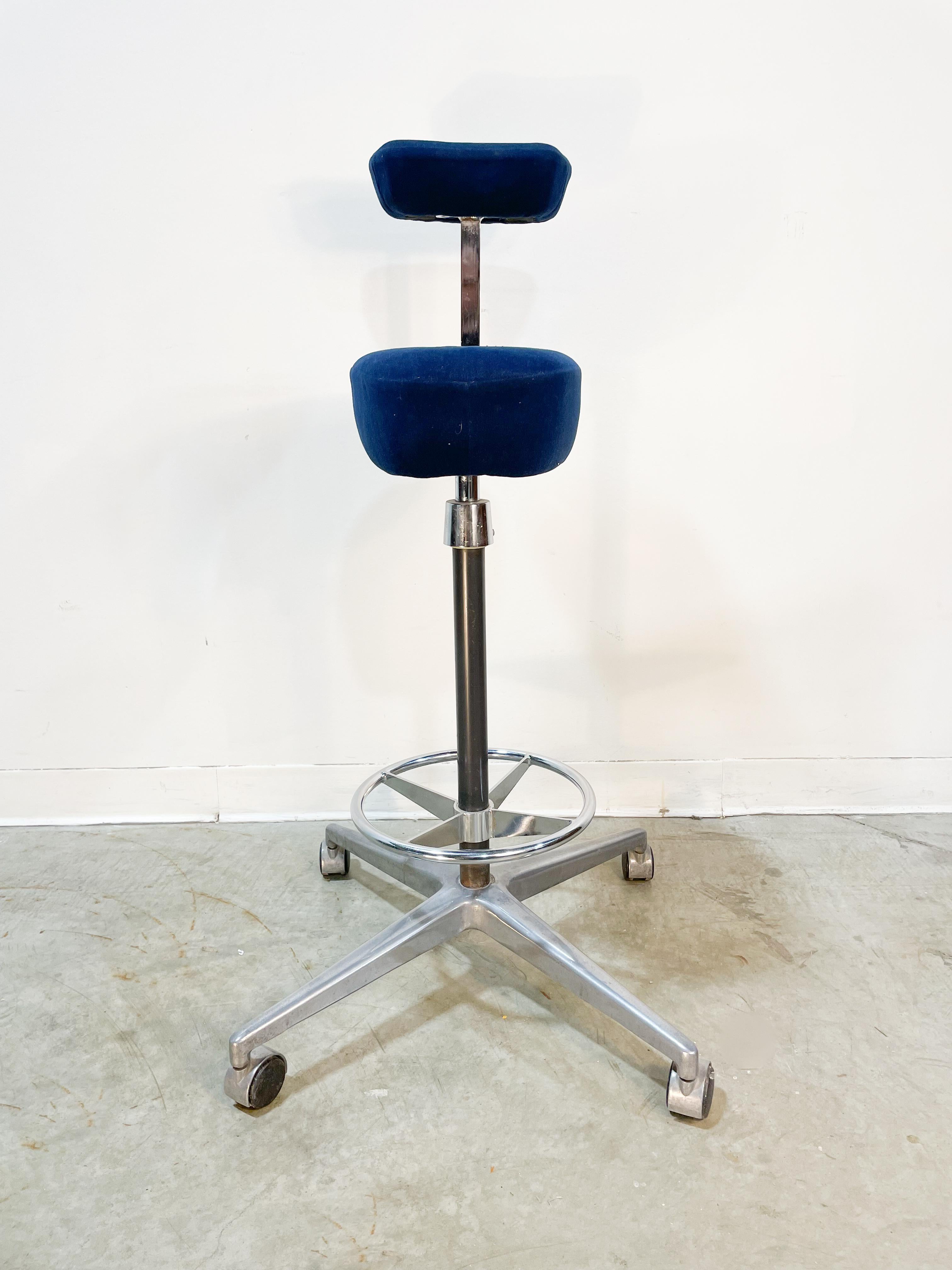 Classic George Nelson / Robert Probst design was introduced in 1964 as part of Herman Miller's Action Office series. Unique slimline seat and armrest allow for multiple seating positions and versatile support. Original blue velvet-like fabric in