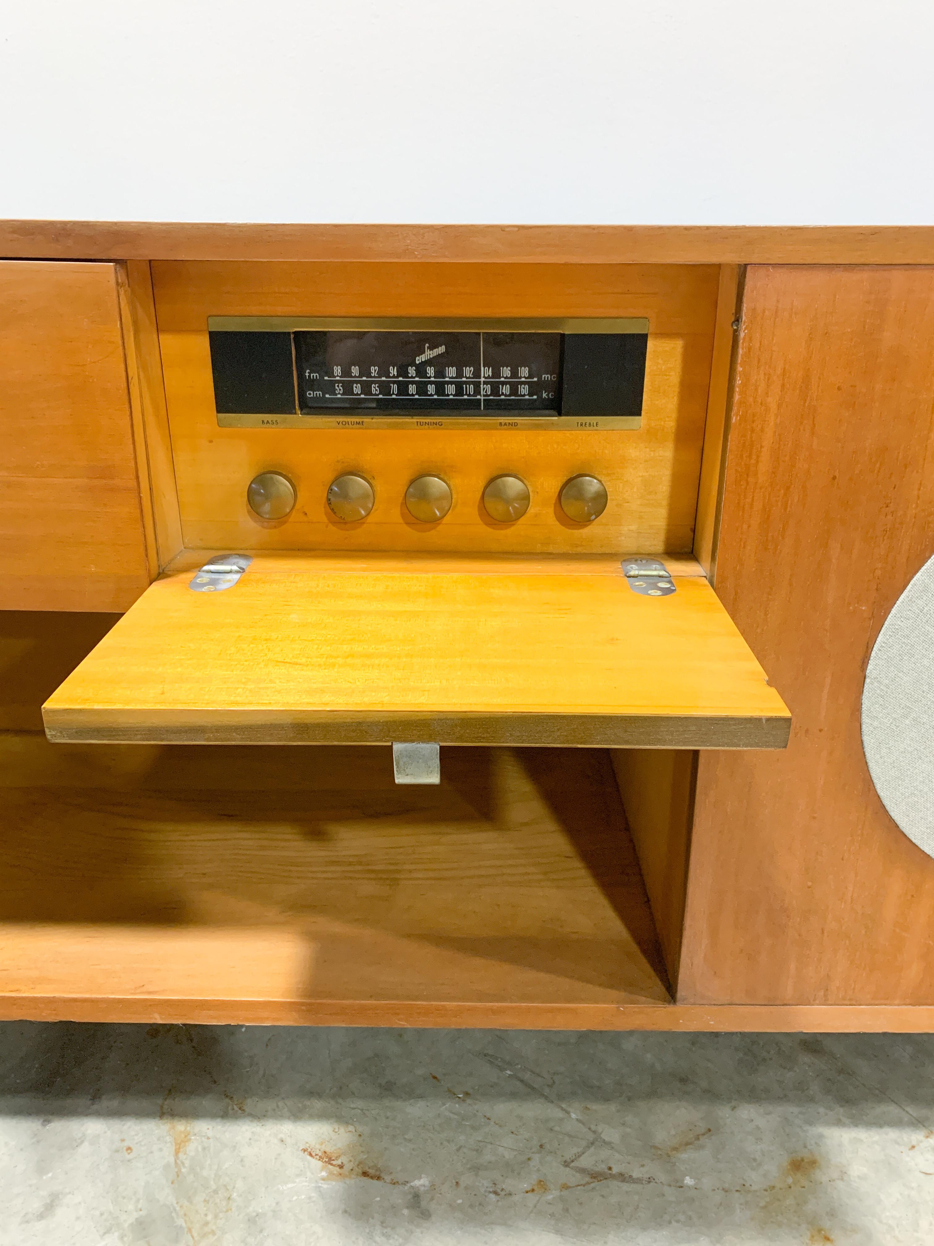 Mid-Century Modern George Nelson Record Player & Radio cabinet