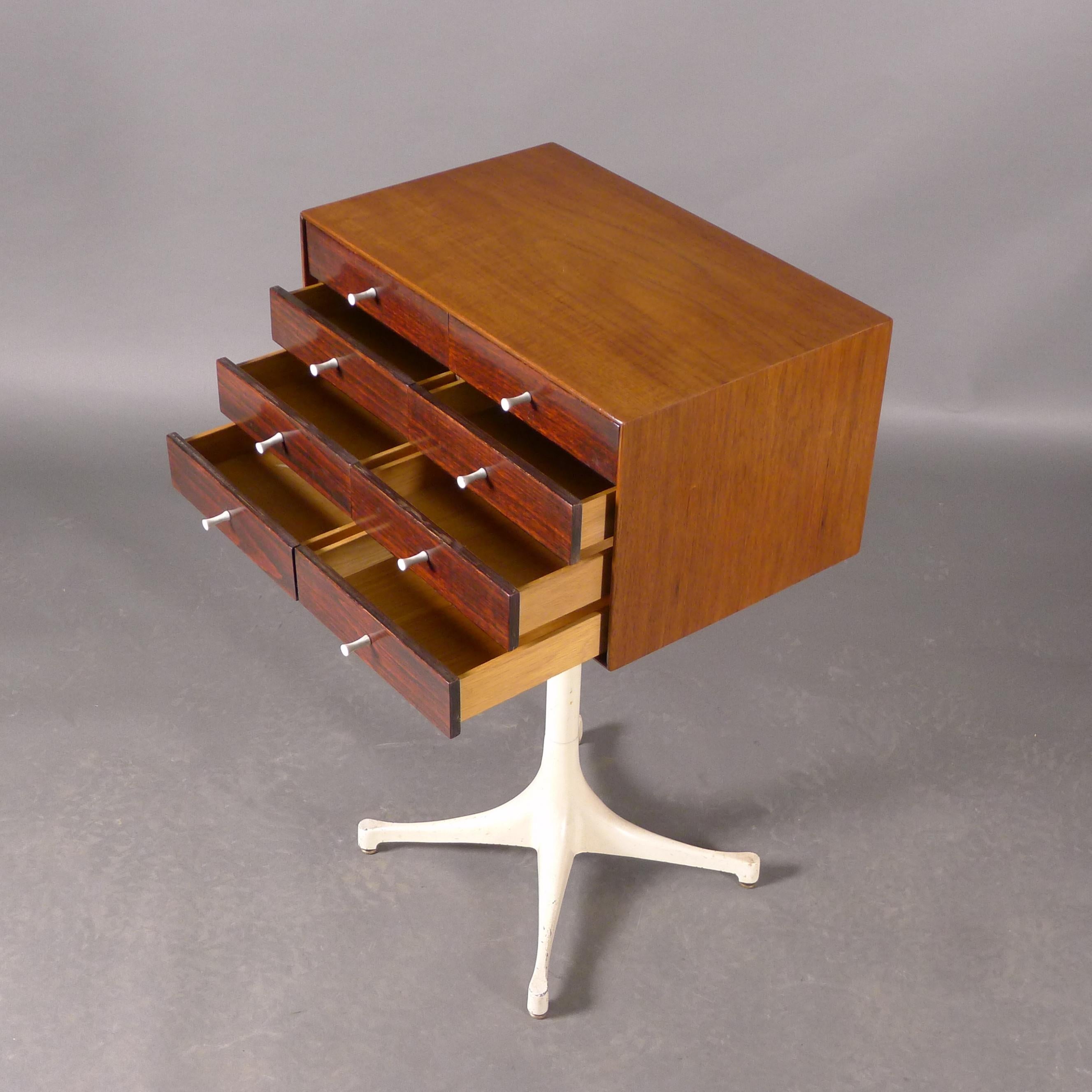 Mid-Century Modern George Nelson, boîte à bijoux en bois de rose, années 1950 en vente