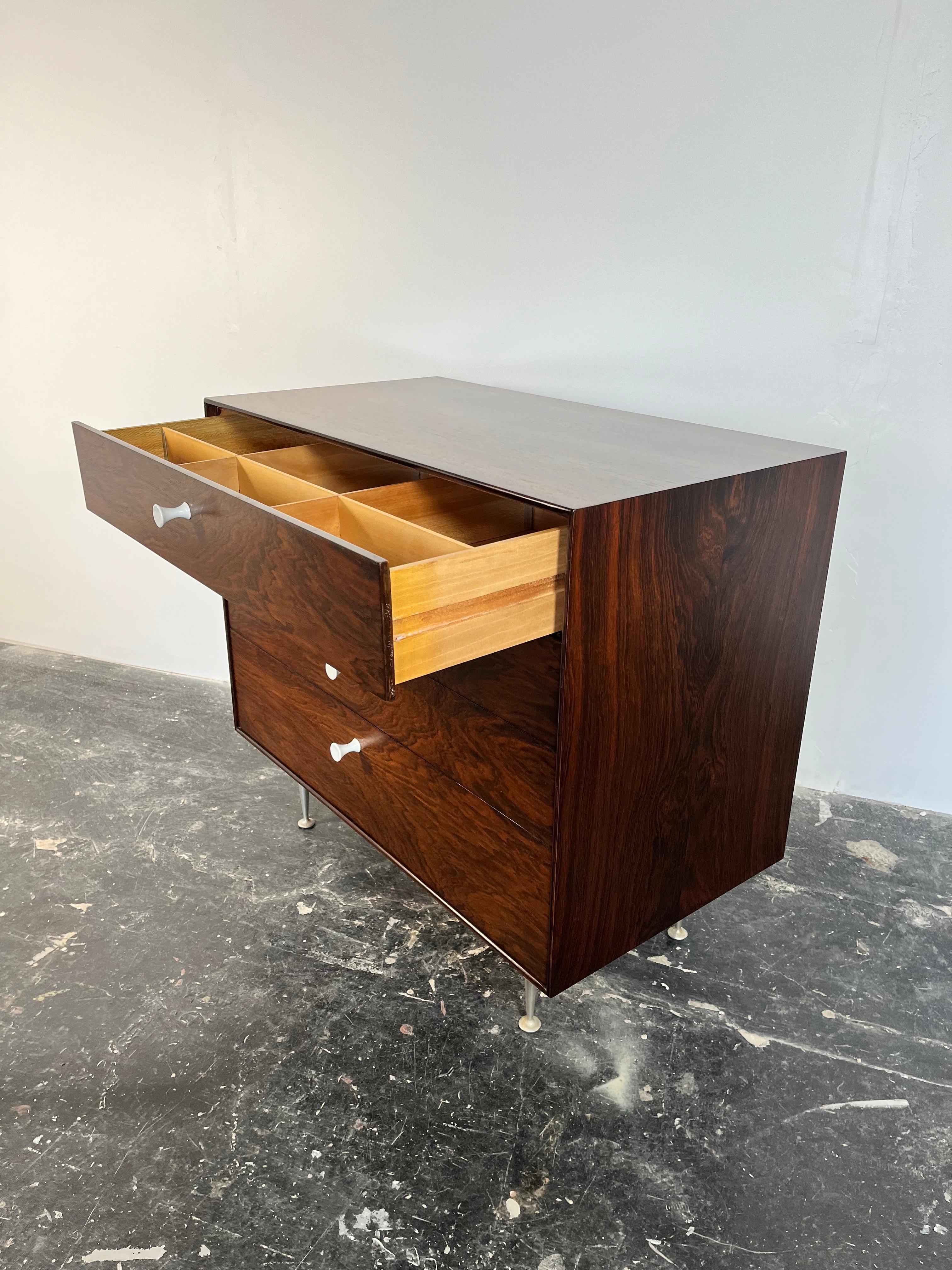 Comò a 4 cassetti George Nelson Rosewood Thin Edge di Herman Miller #1 in vendita 5