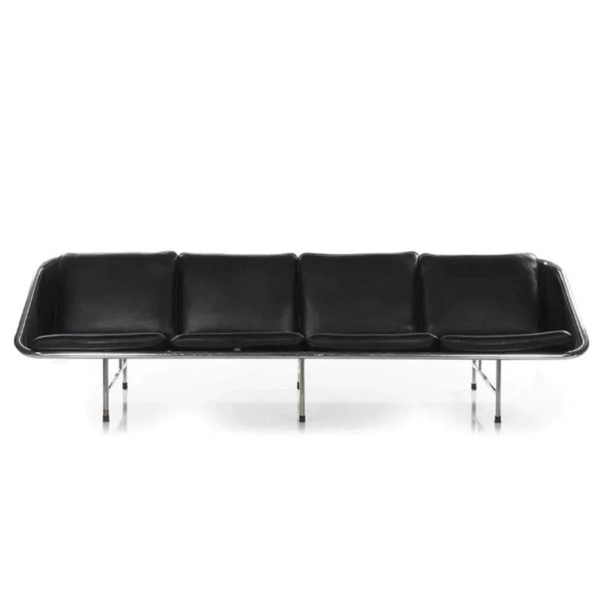 Four seat leather and chrome sling sofa model 6833 by George Nelson for Herman Miller. With original IBM inventory label. USA, 1960’s. 