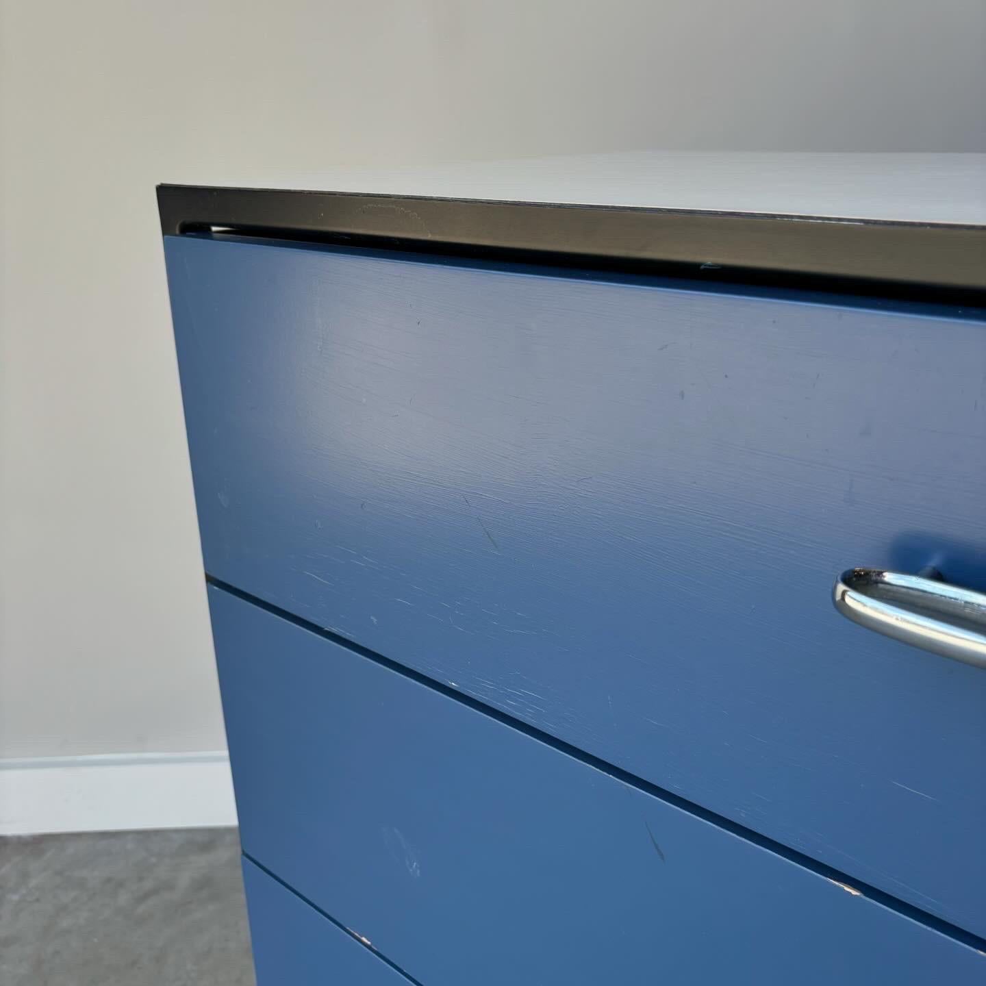 George Nelson Steel Frame Chest of Drawers, Herman Miller In Good Condition In Raleigh, NC