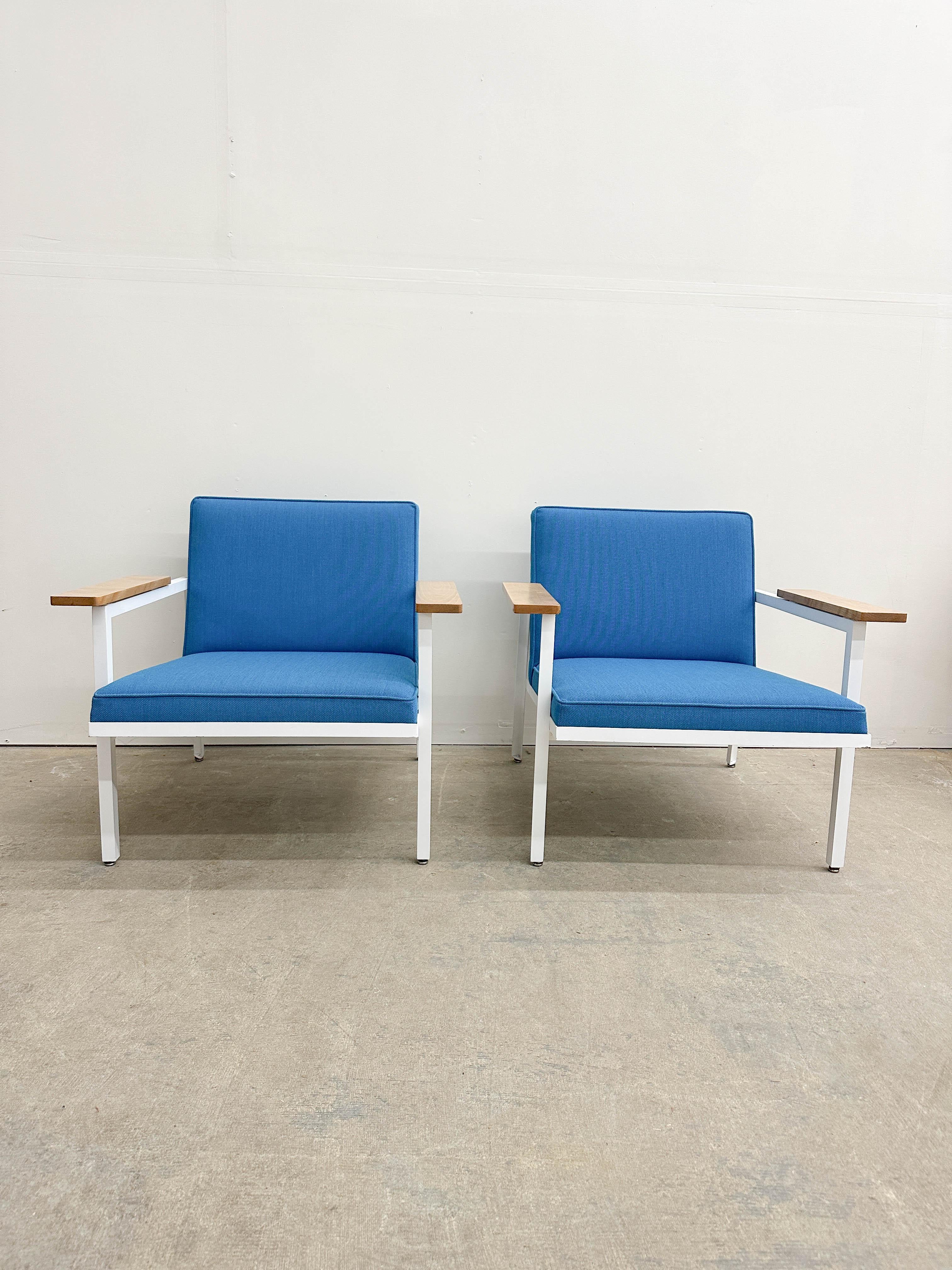 American George Nelson Steelframe Lounge Chairs for Herman Miller For Sale