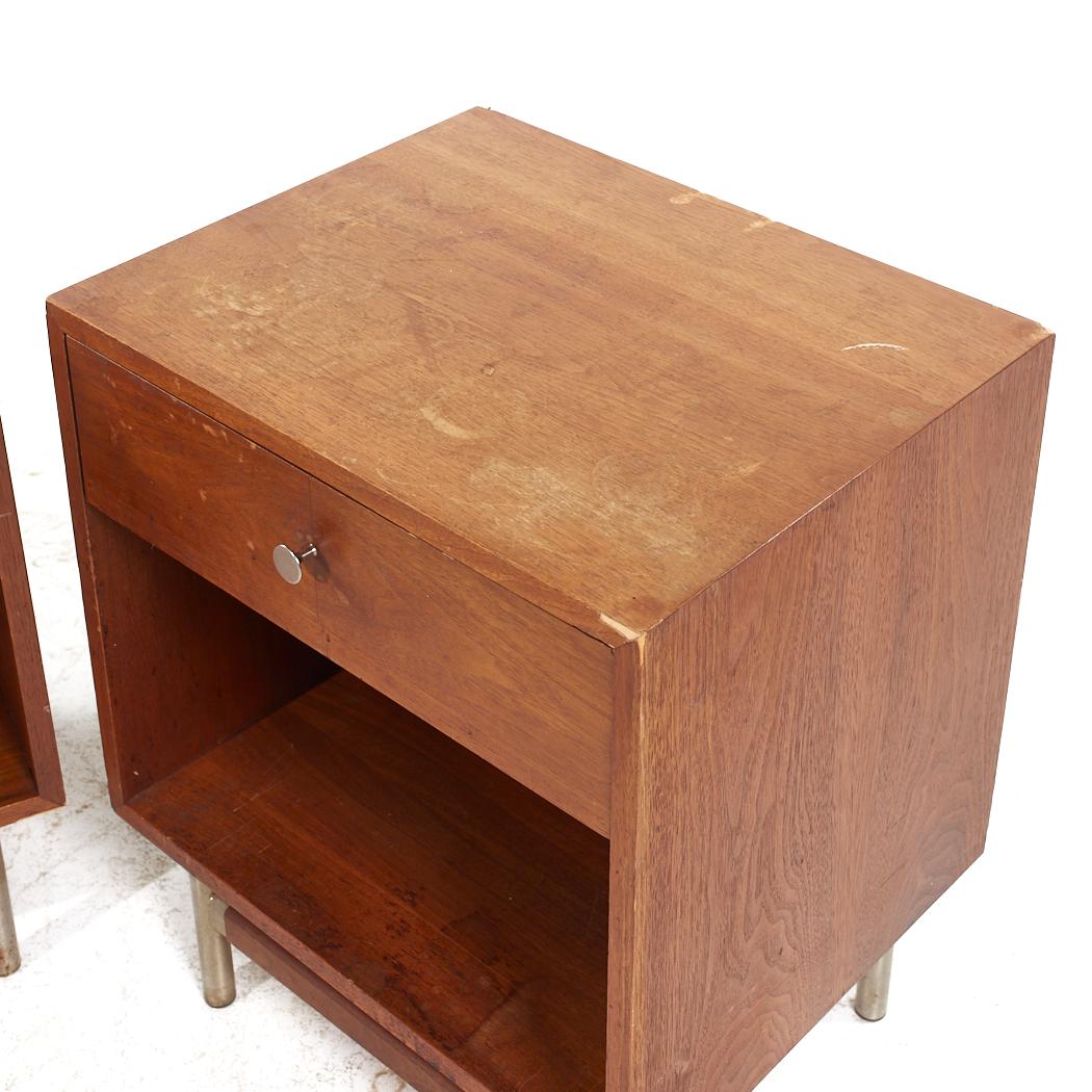 George Nelson Style Kroehler Signature Series Mid Century Nightstands - Pair For Sale 2