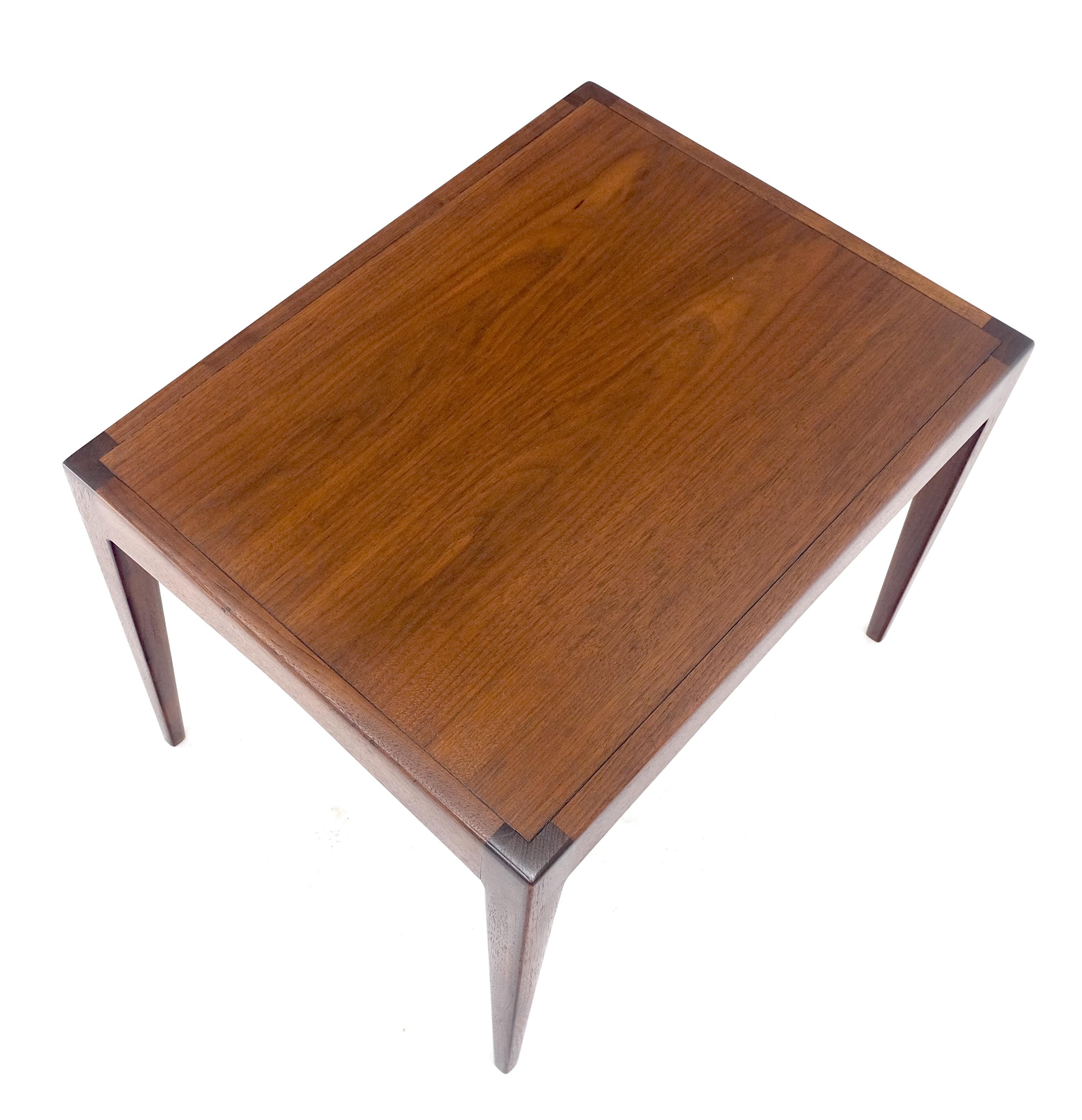 George Nelson Style Mid Century Modern Walnut Side End Table on Tapered Leg MINT For Sale 7