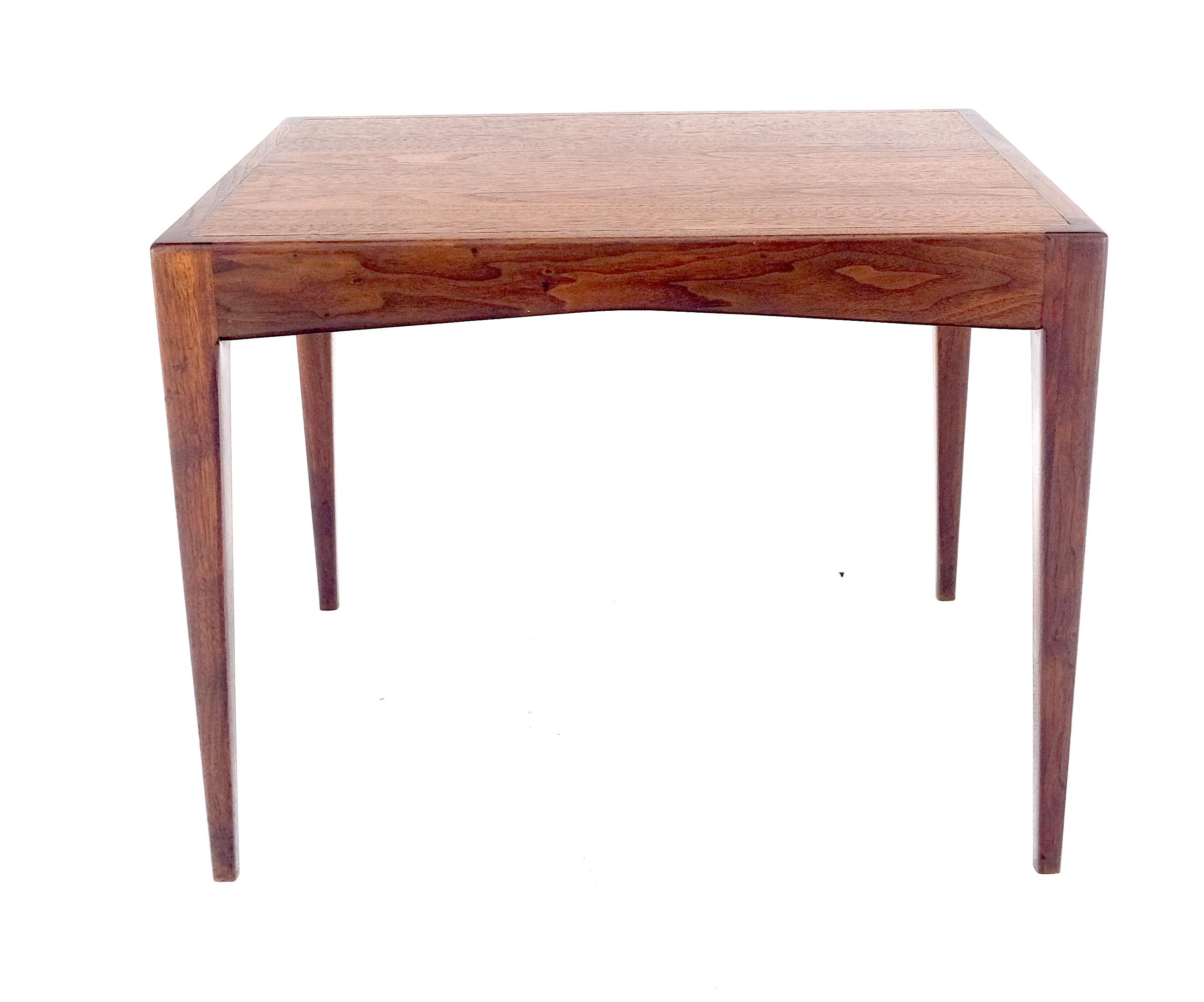 Oiled George Nelson Style Mid Century Modern Walnut Side End Table on Tapered Leg MINT For Sale