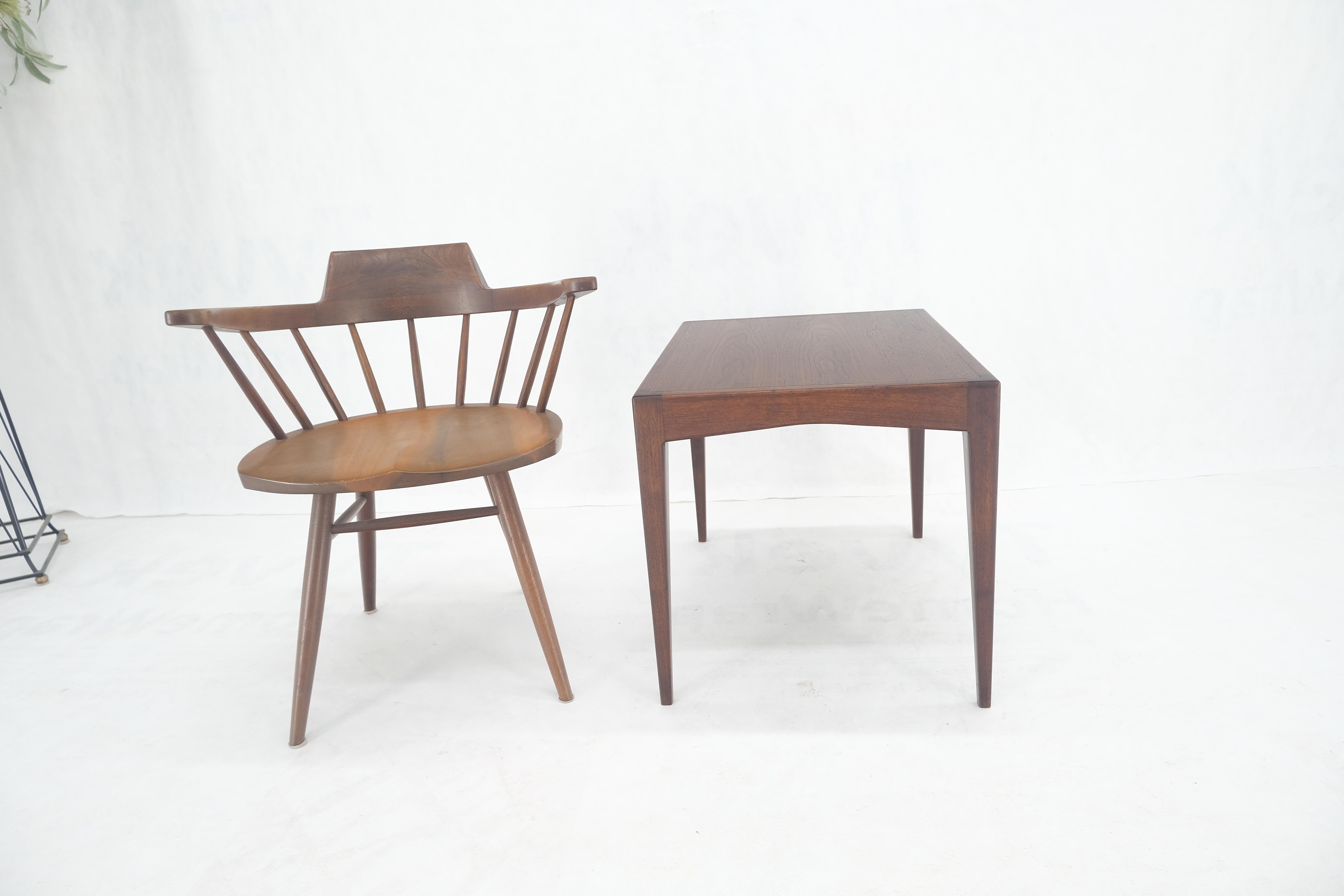 George Nelson Style Mid Century Modern Walnut Side End Table on Tapered Leg MINT For Sale 2