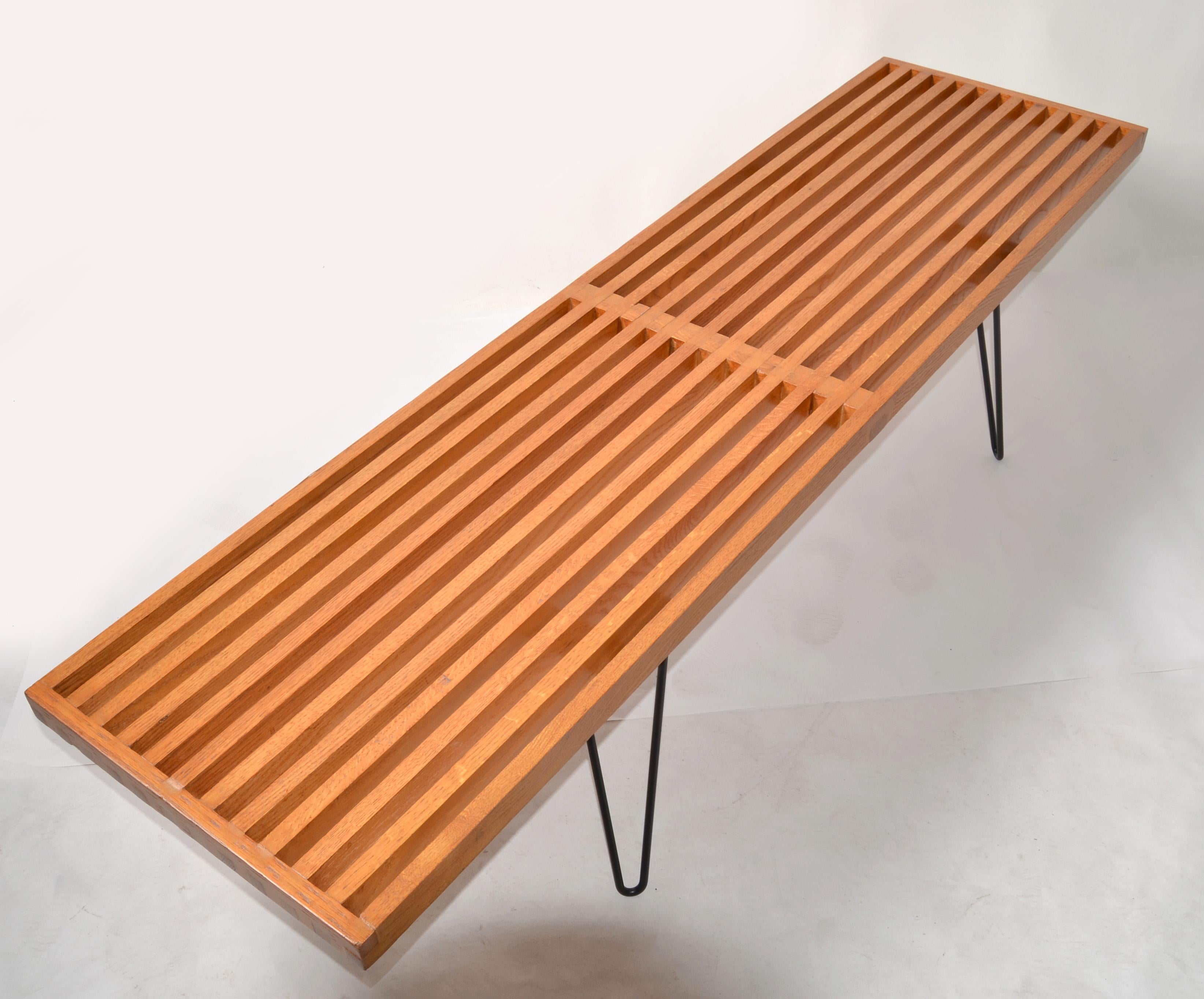 George Nelson Style Oak Slat Bench With Steel Hairpin Legs Attributed to Knoll In Good Condition For Sale In Miami, FL