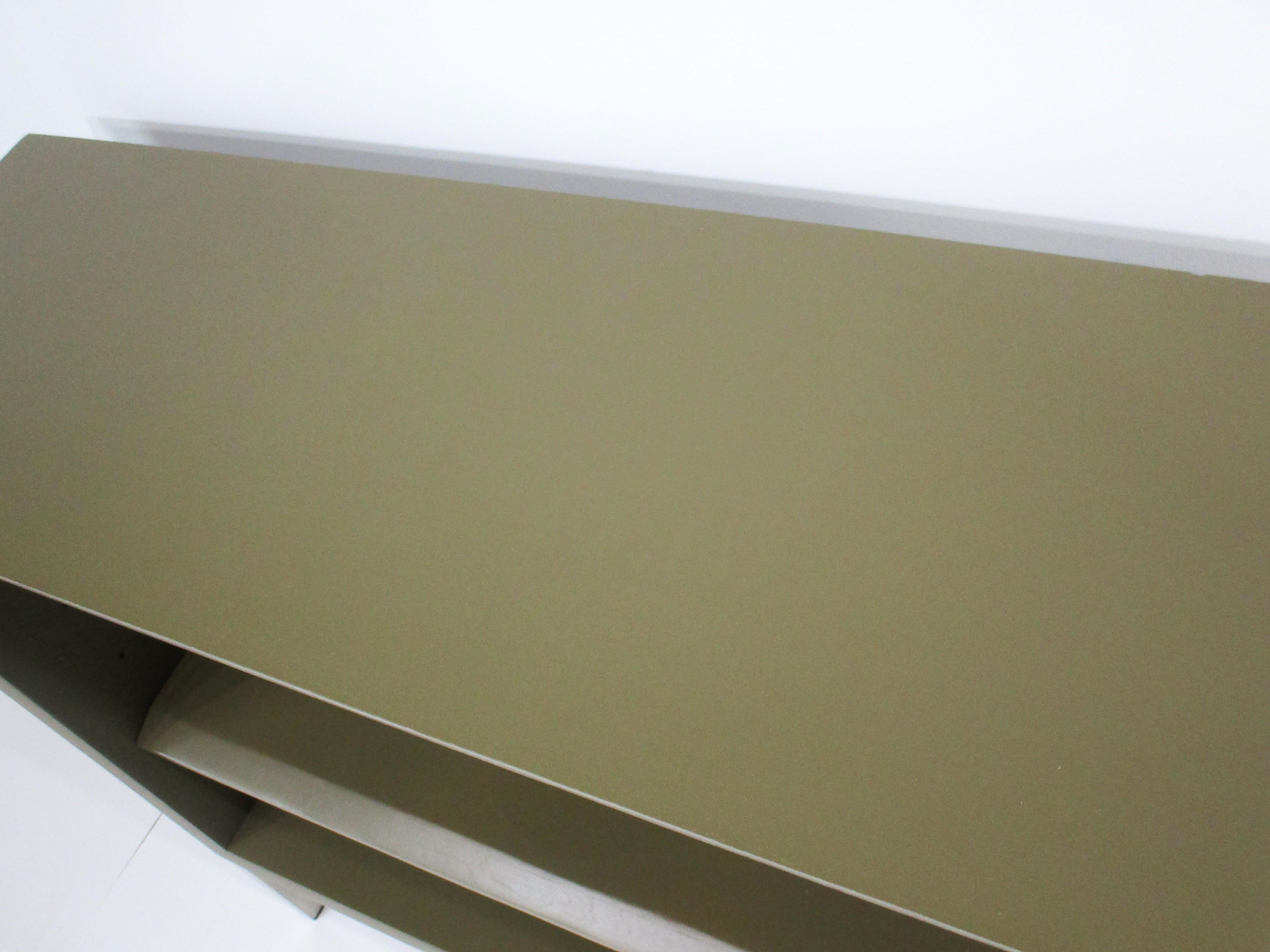 George Nelson Styled Mid Century Bookcase Acero inoxidable en venta