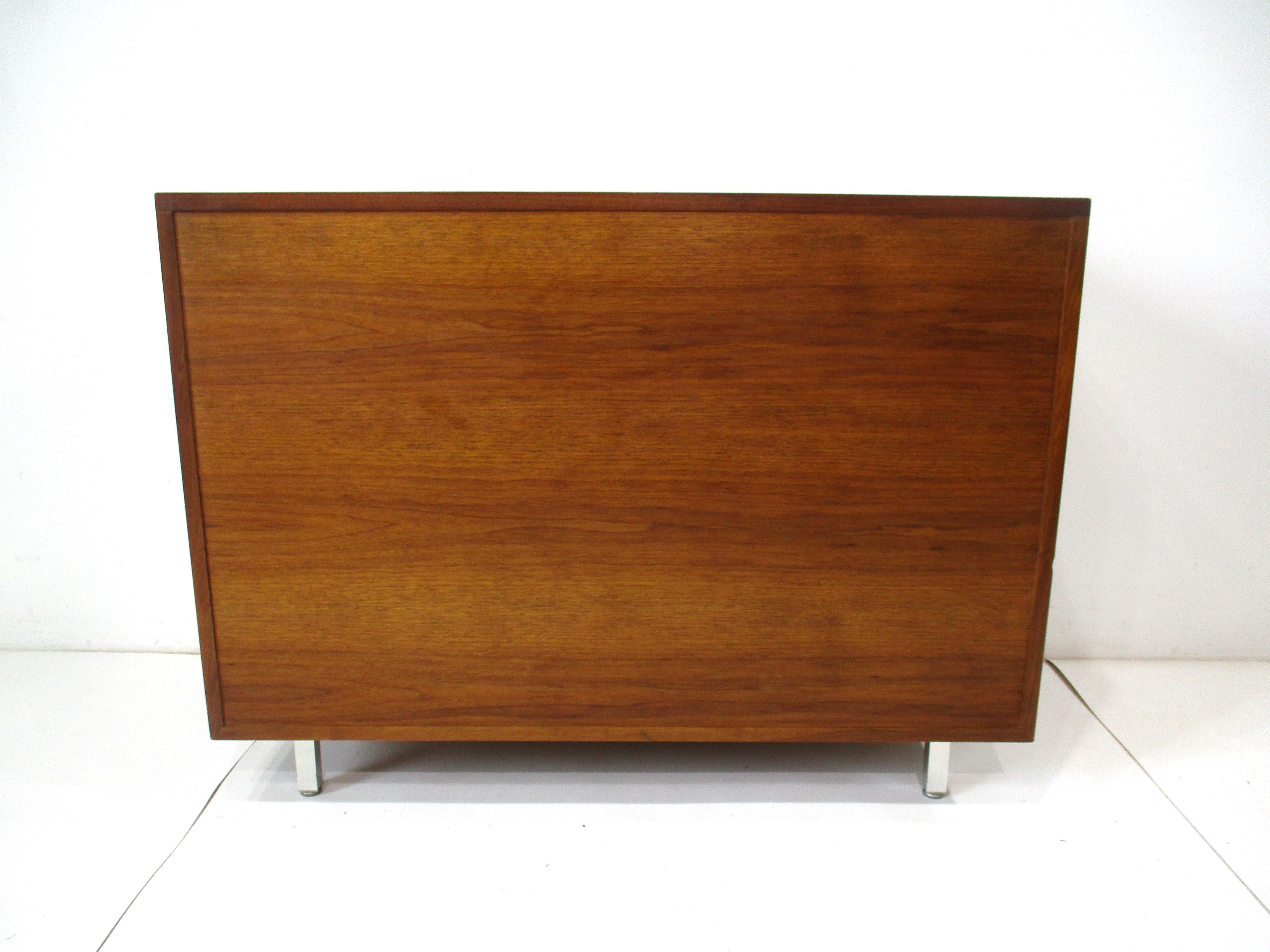 George Nelson Styled Walnut Mid Century Credenza / File Cabinet For Sale 4