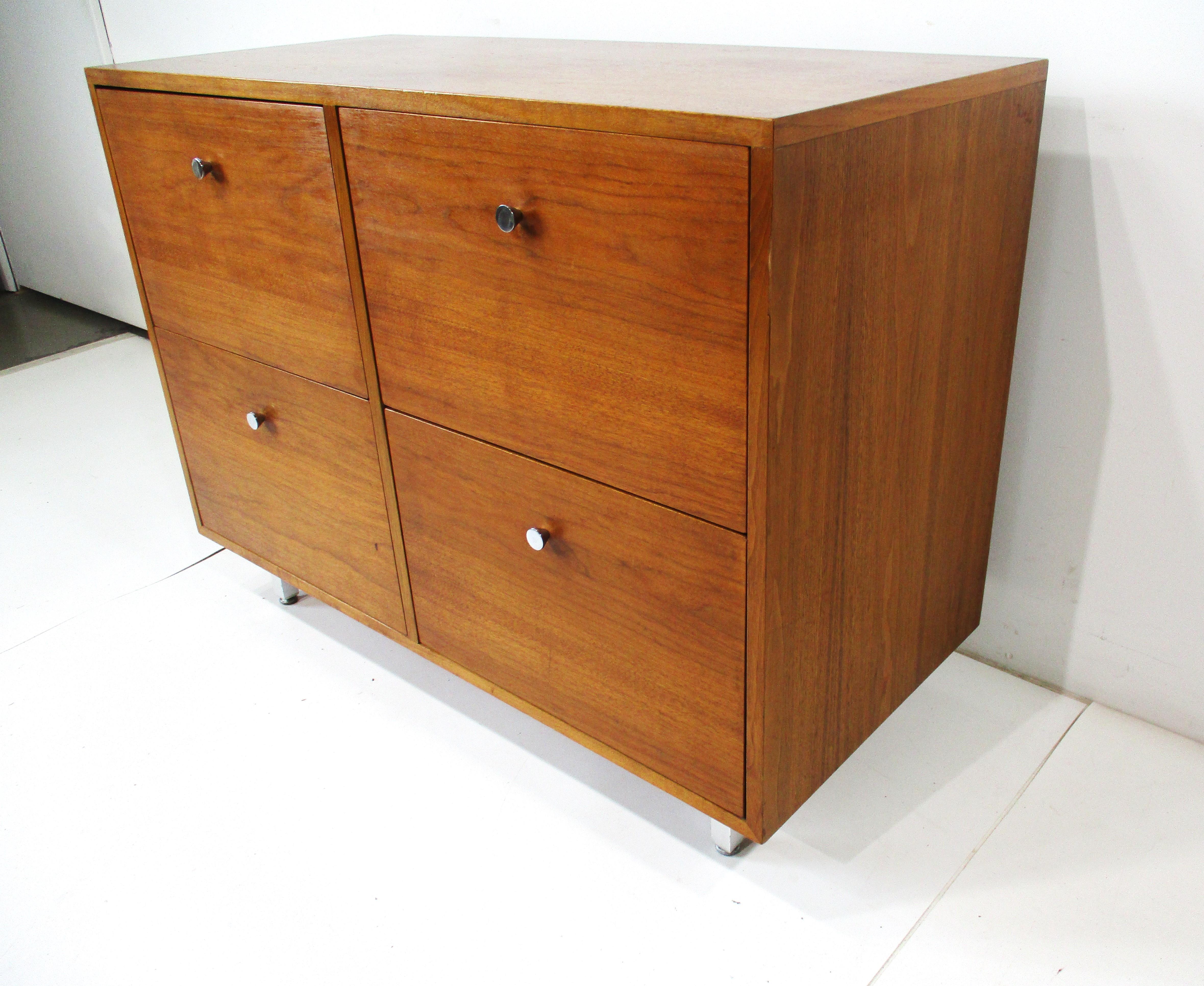 American George Nelson Styled Walnut Mid Century Credenza / File Cabinet For Sale
