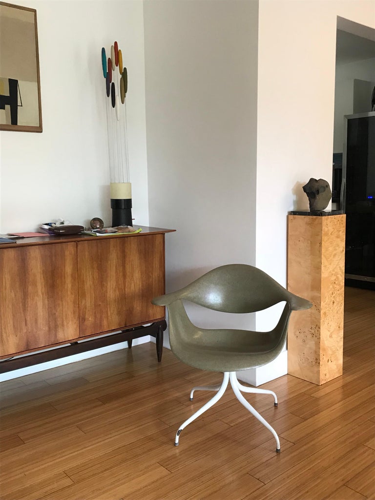 Nelson 'Swag Leg' Chair, Herman Miller For Sale at 1stdibs