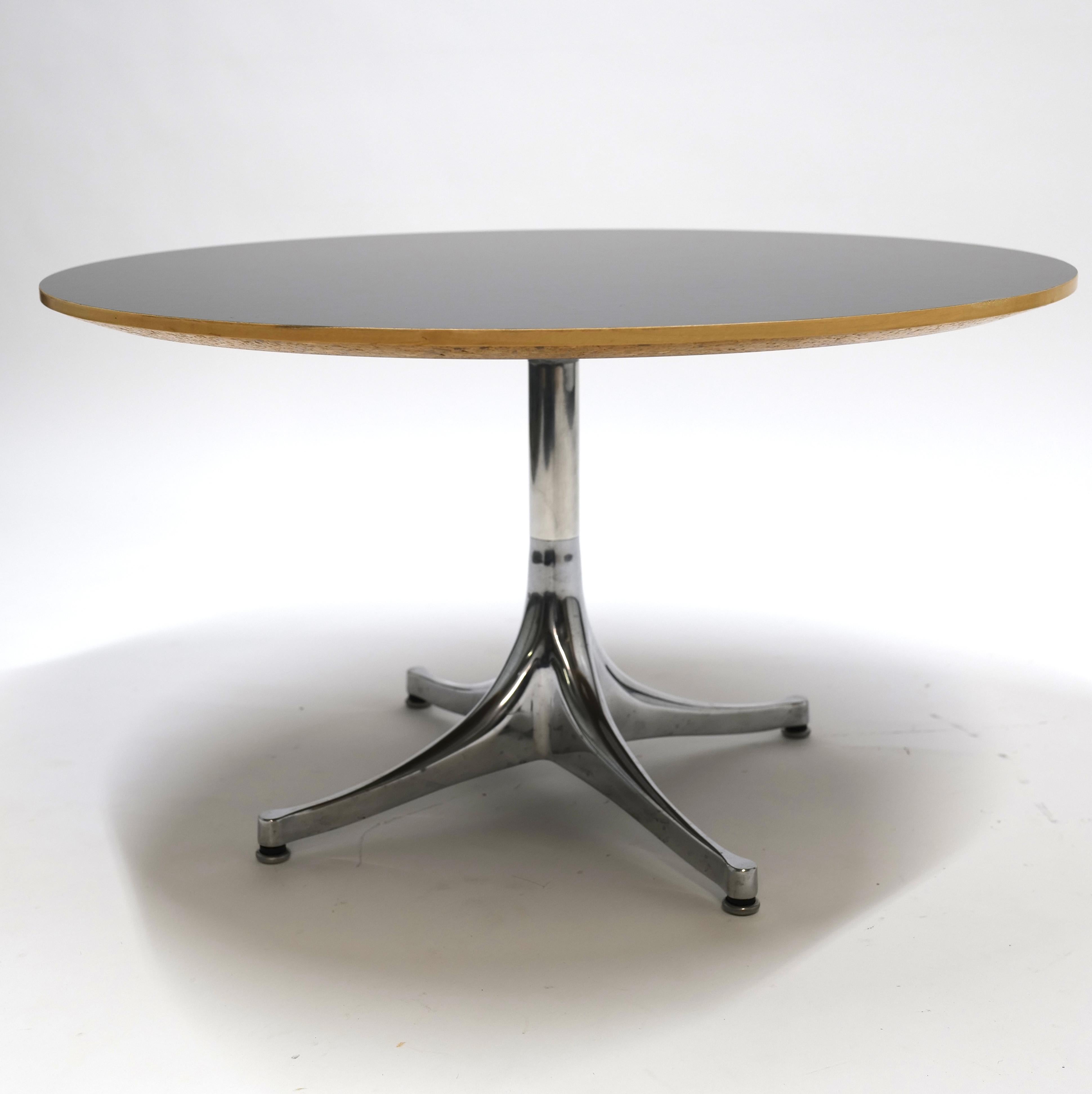 Cocktailtisch mit Swag-Beinen von George Nelson für Herman Miller im Angebot 3