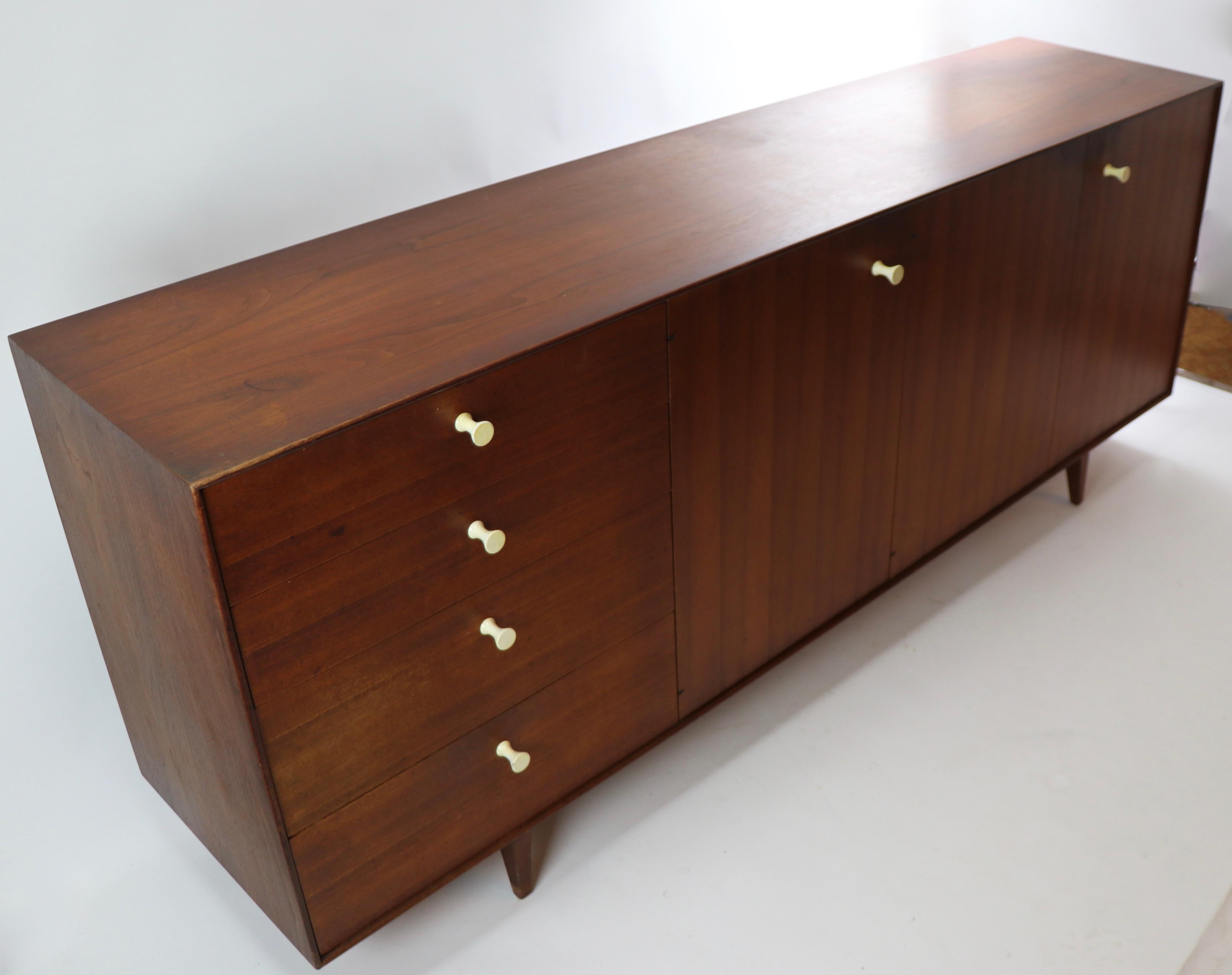 George Nelson Thin Edge Credenza Sideboard for Herman Miller In Good Condition For Sale In New York, NY