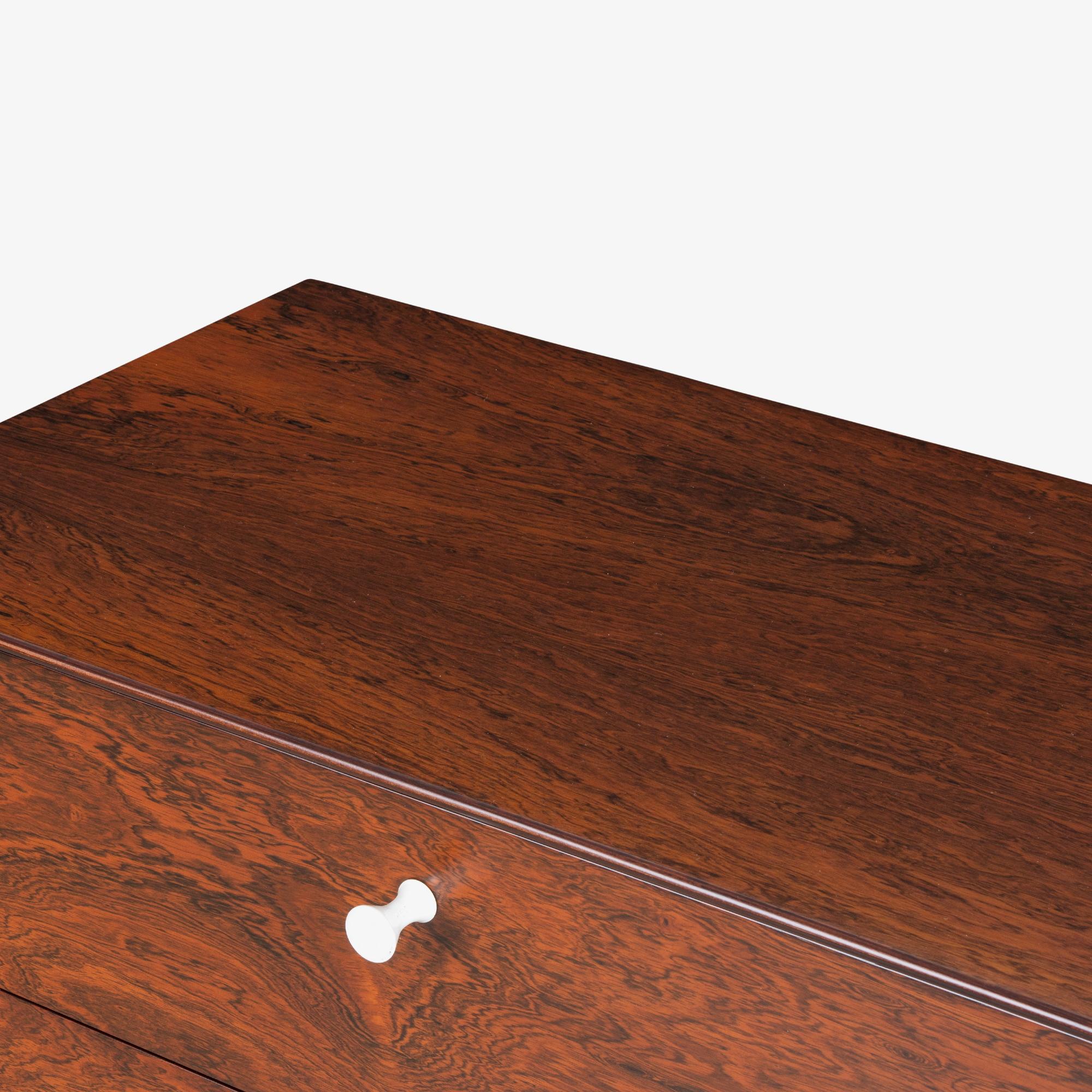 American George Nelson Thin Edge Dresser in Rosewood & Porcelain by Herman Miller For Sale
