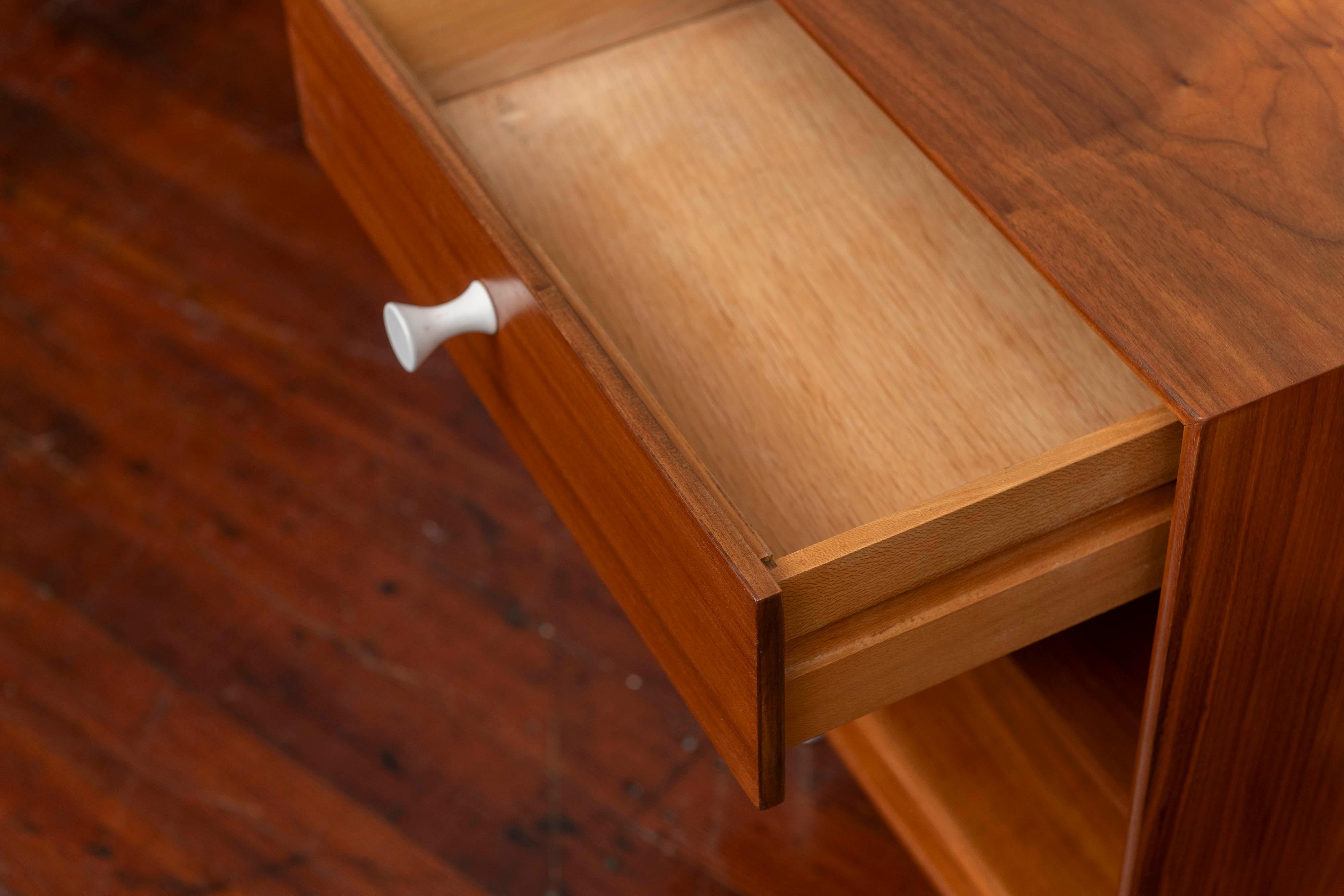 Mid-20th Century George Nelson Thin Edge Nightstands for Herman Miller For Sale