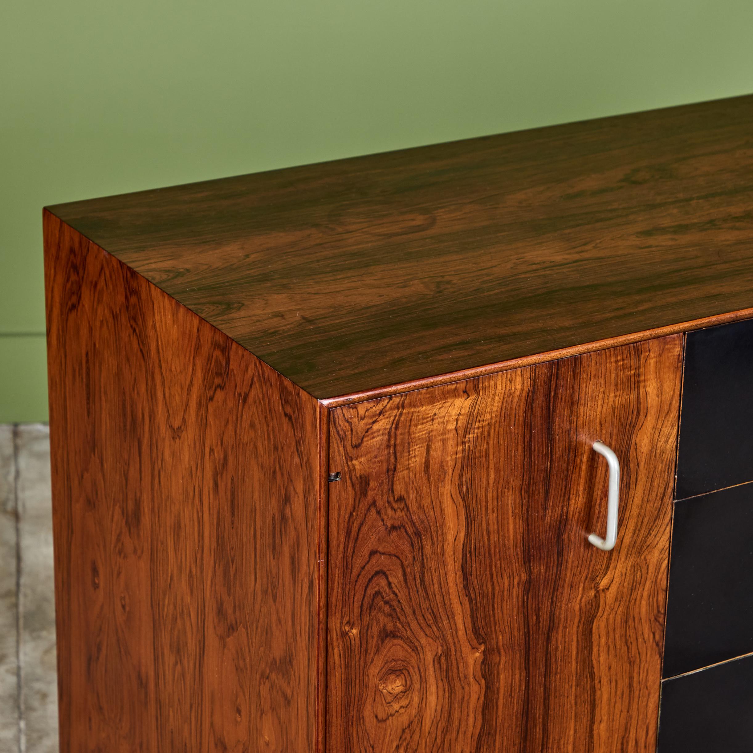 Schrank aus Palisanderholz mit dünner Kante von George Nelson für Herman Miller im Angebot 6