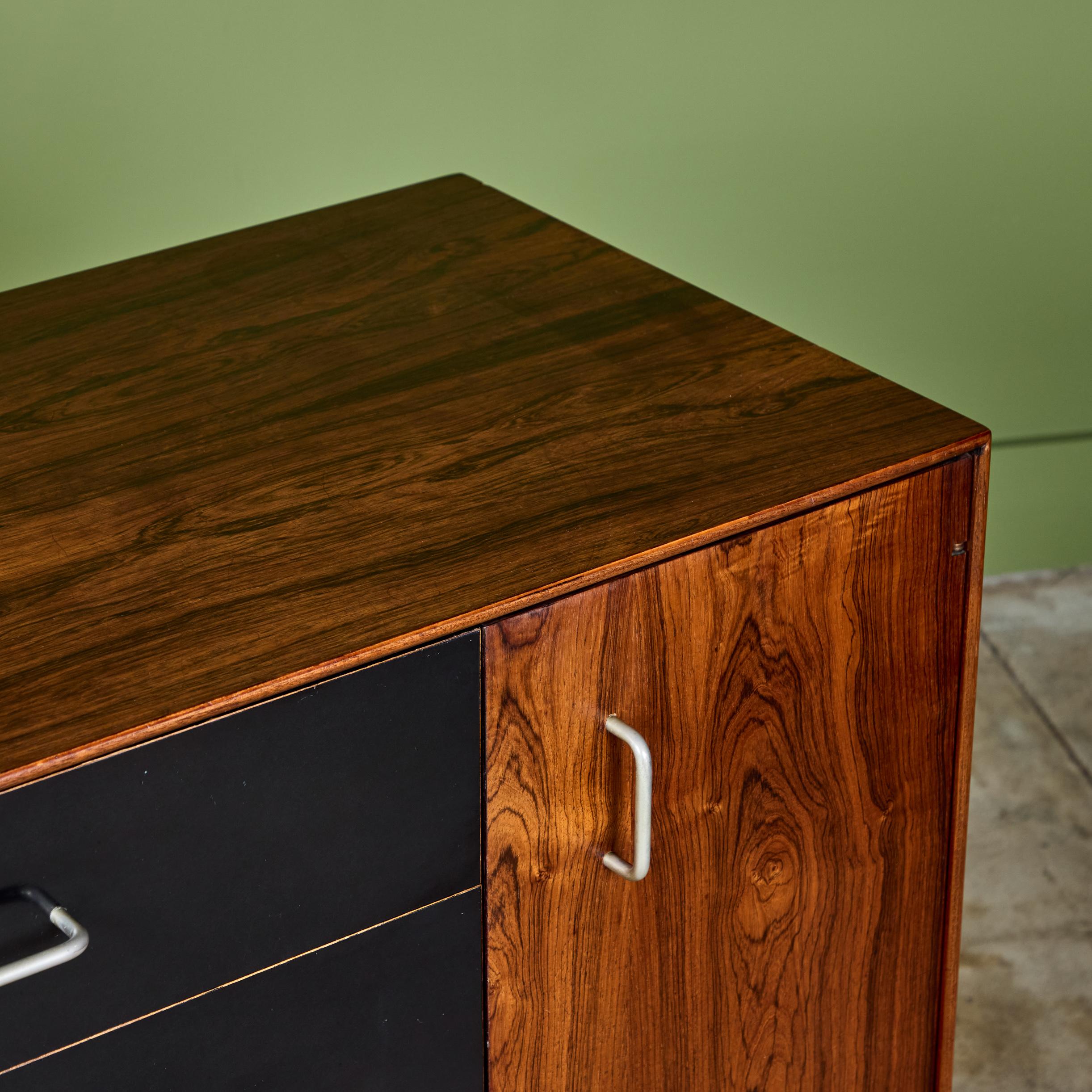 Schrank aus Palisanderholz mit dünner Kante von George Nelson für Herman Miller im Angebot 9