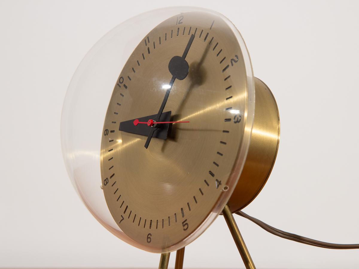 George Nelson Tripod Table Clock In Excellent Condition For Sale In Brooklyn, NY