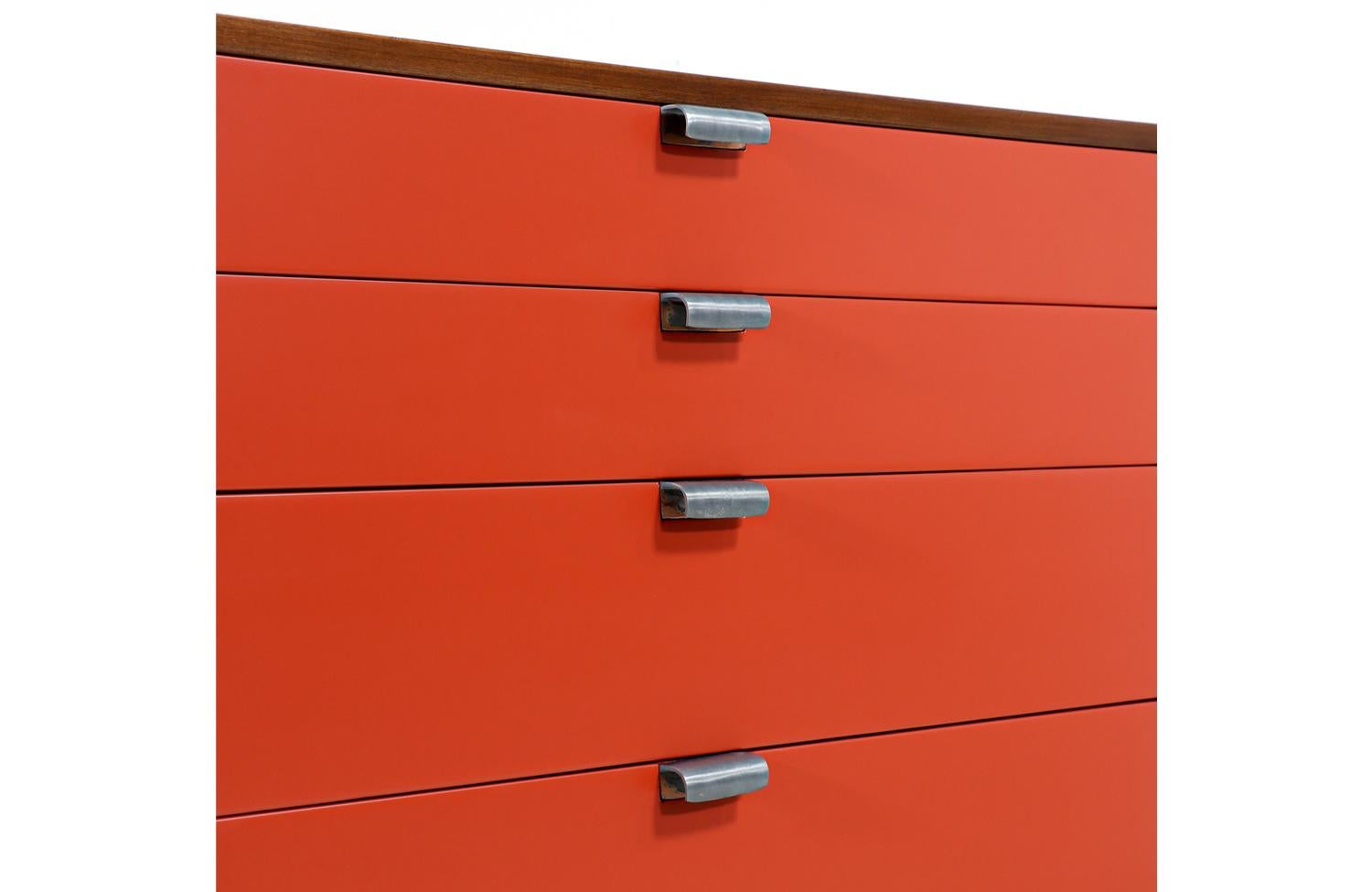 George Nelson Two-Tone Lacquered Chest of Drawers for Herman Miller 3