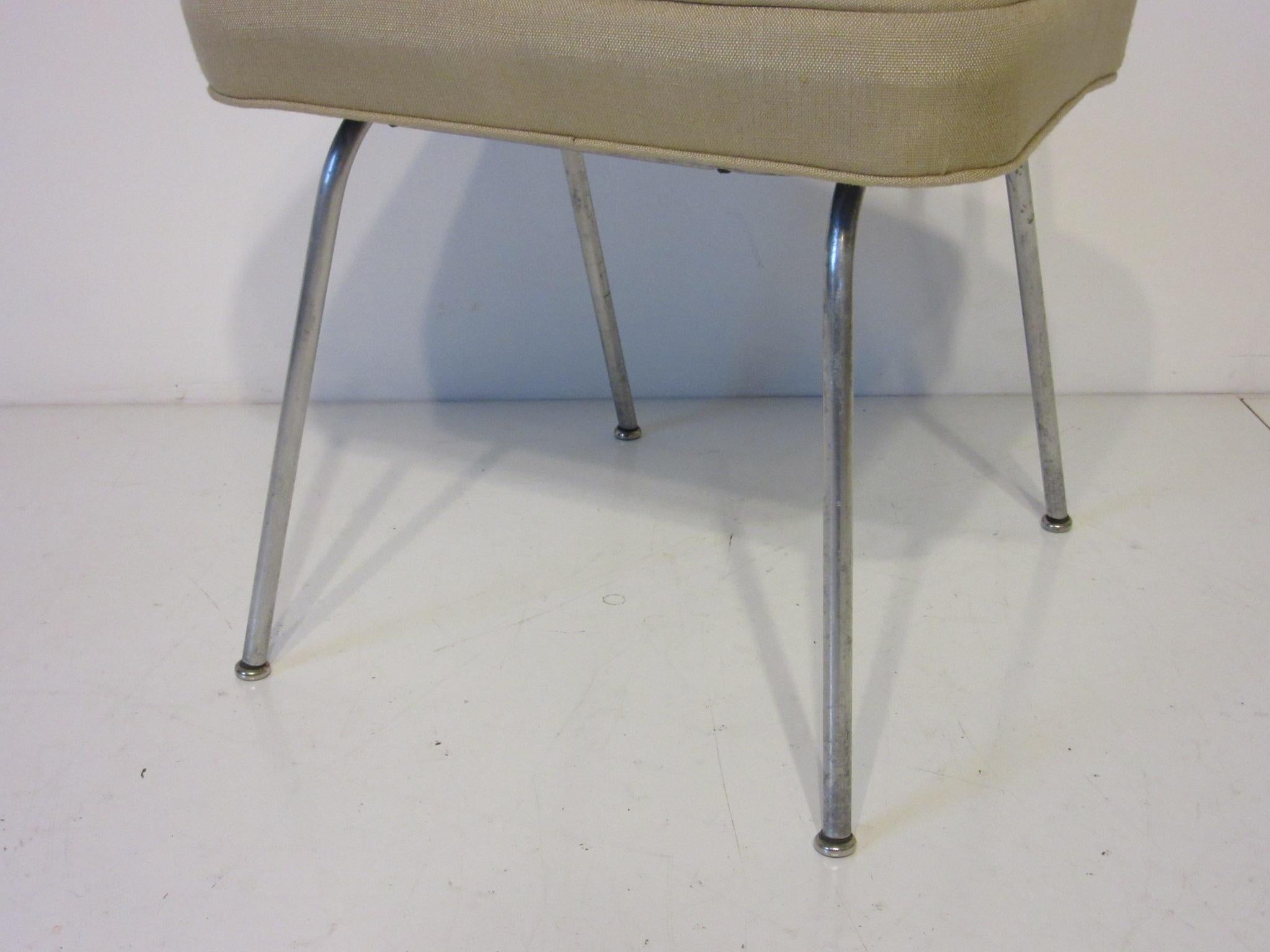 20th Century George Nelson Vanity Stool for Herman Miller