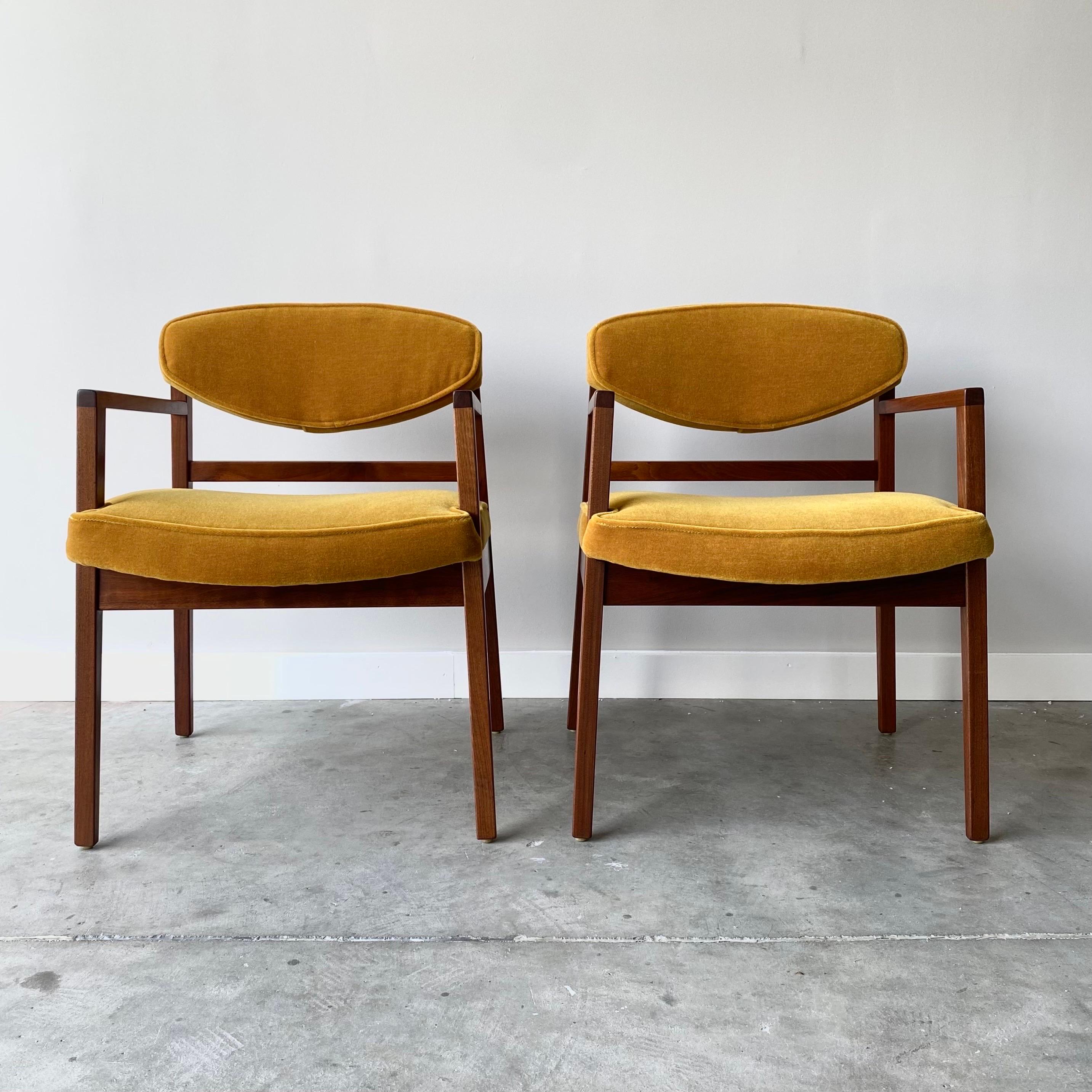Mid-Century Modern George Nelson Walnut Armchairs, Herman Miller- A Pair For Sale