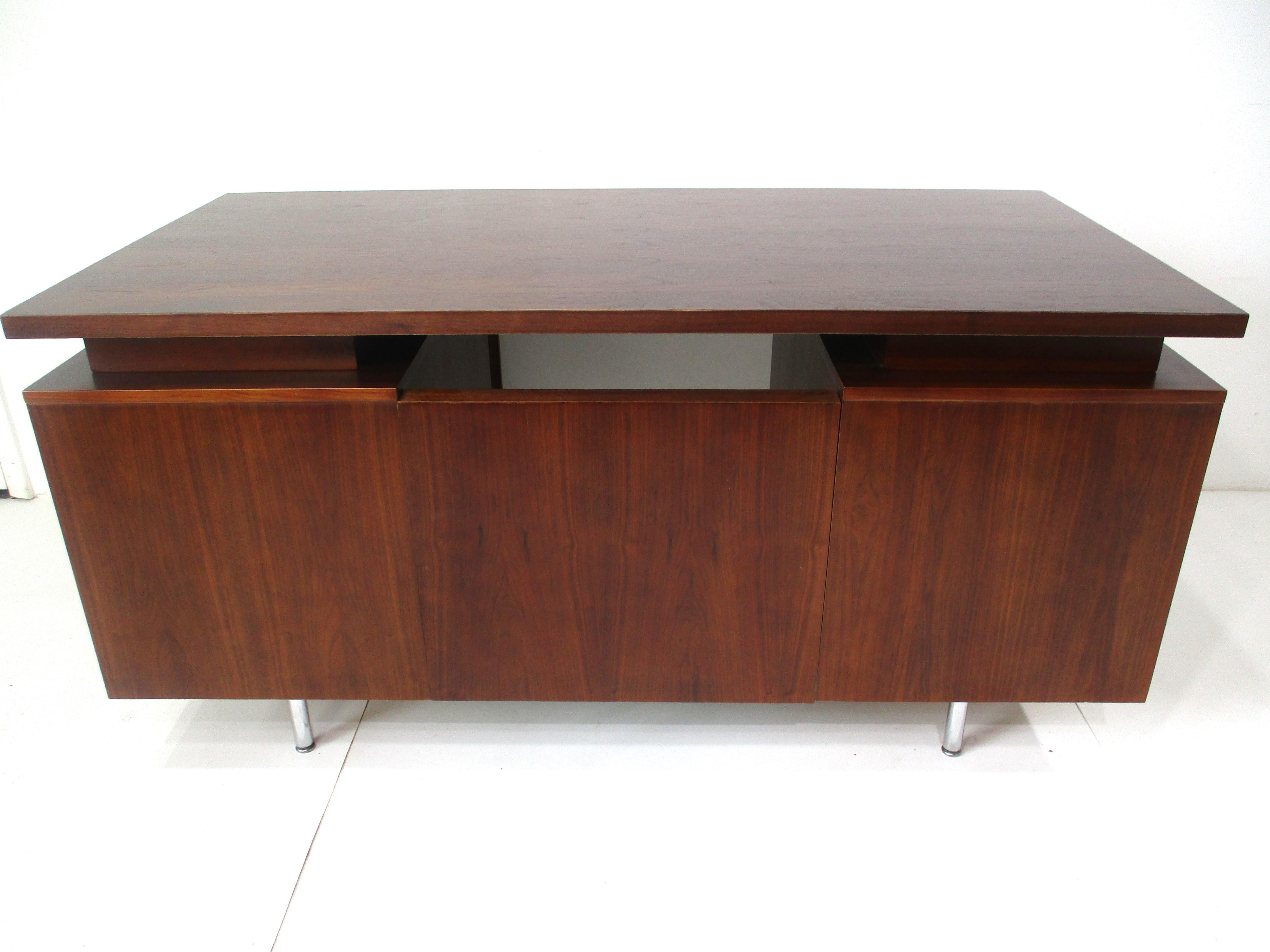George Nelson Walnut Executive Desk by Herman Miller   6