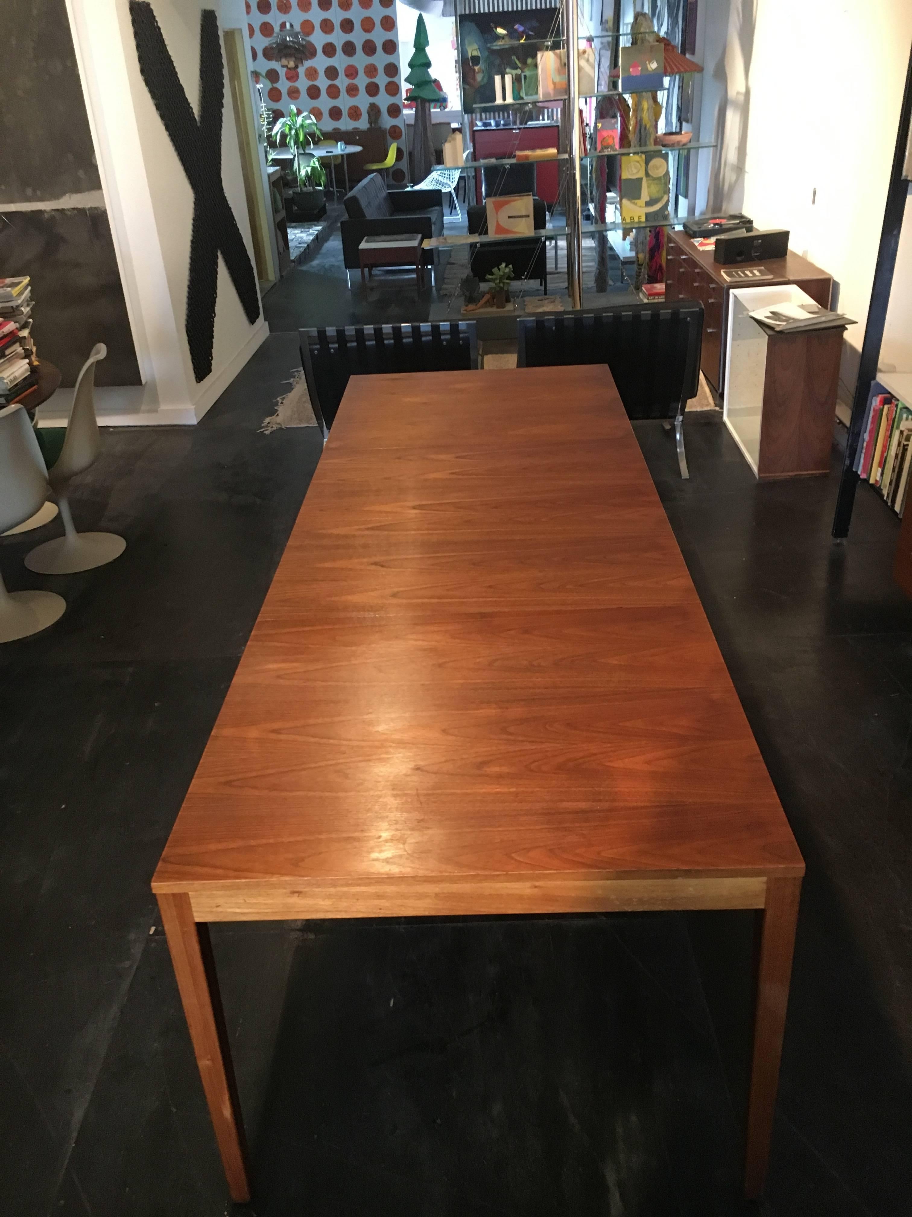 Mid-Century Modern George Nelson Walnut Extension Dining Table, Herman Miller, 1950