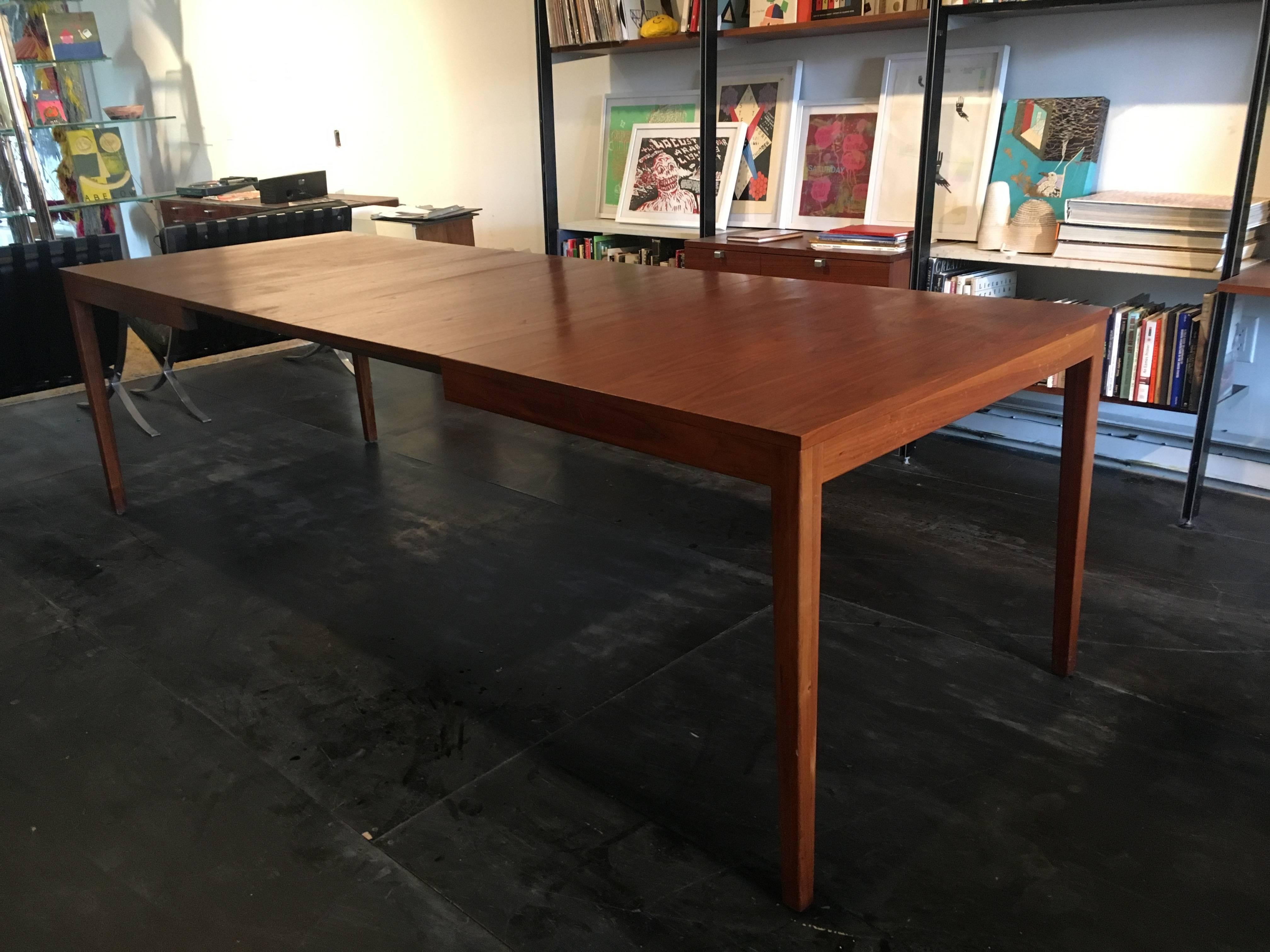 Mid-20th Century George Nelson Walnut Extension Dining Table, Herman Miller, 1950