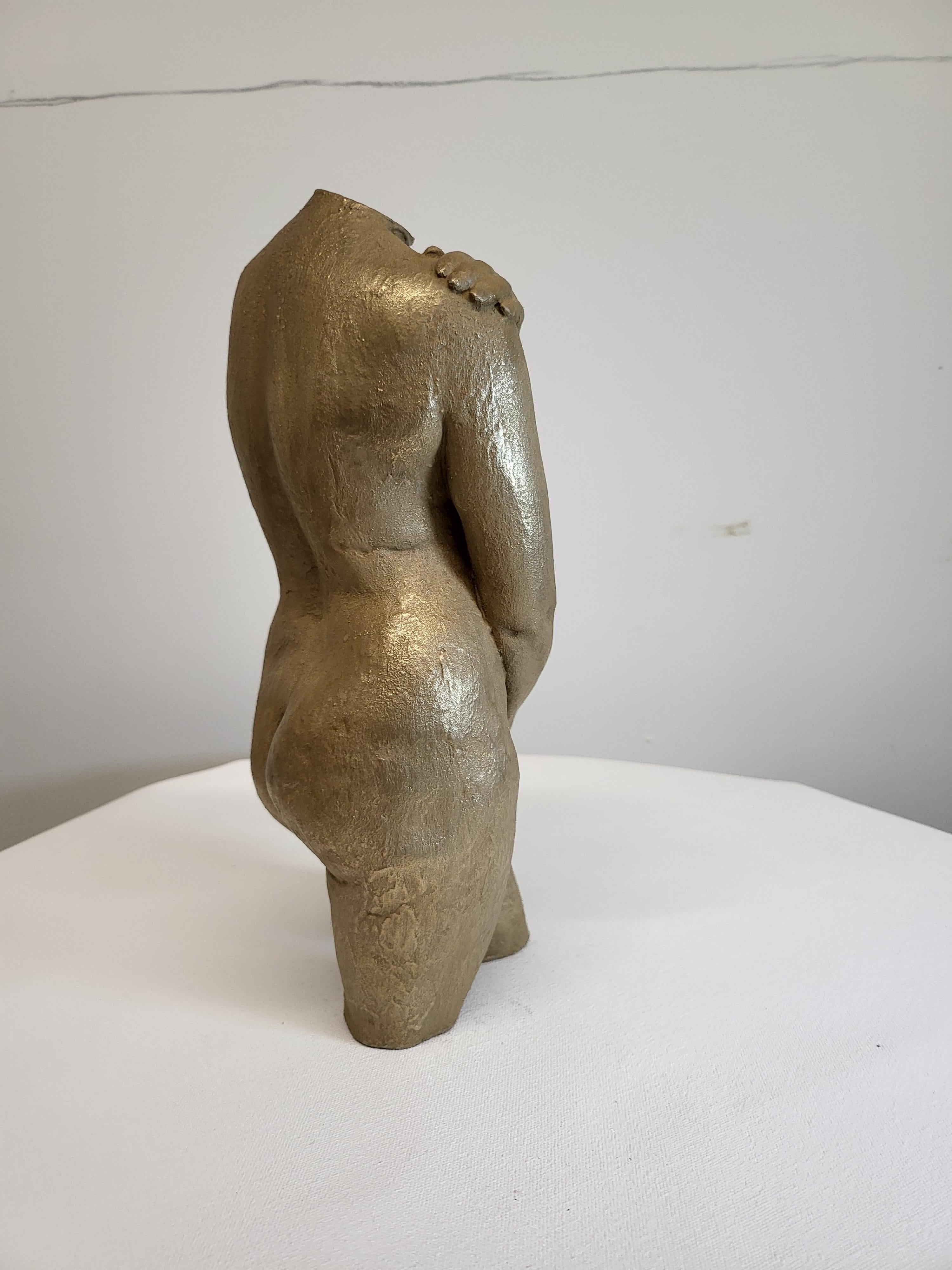 Aphrodite at Middle Age, Mixed Media Figurative Sculpture For Sale 2