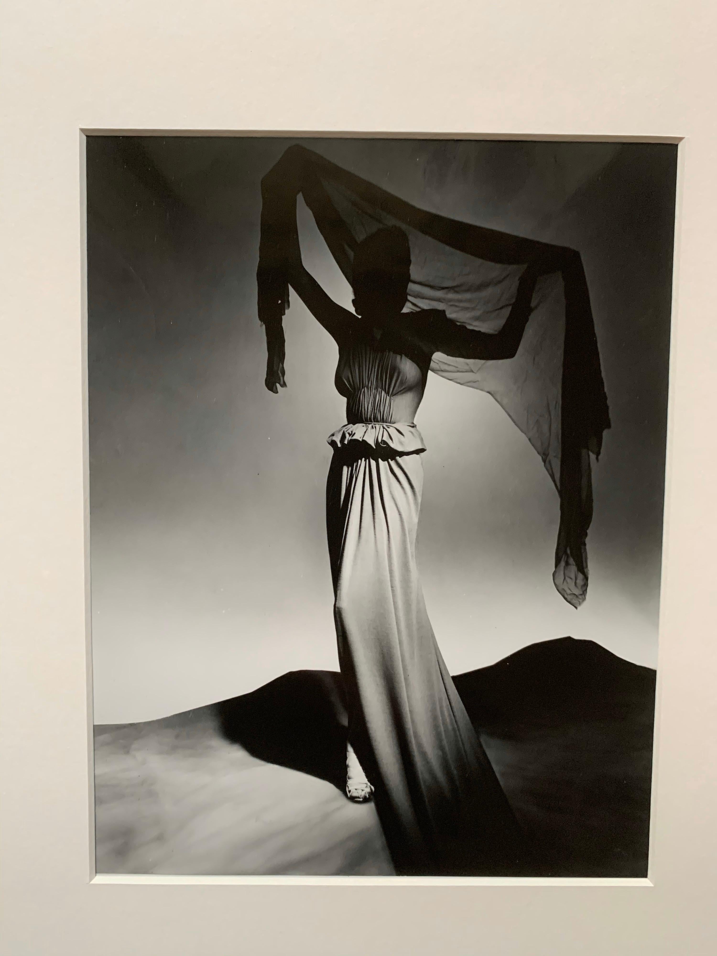 Fait main George Platt Lynes Photographie de mode originale en noir et blanc, Metropolitan Museum Art. en vente