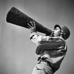 George Rodger - Directional degli sbarchi, Fotografia 1943, Stampato dopo