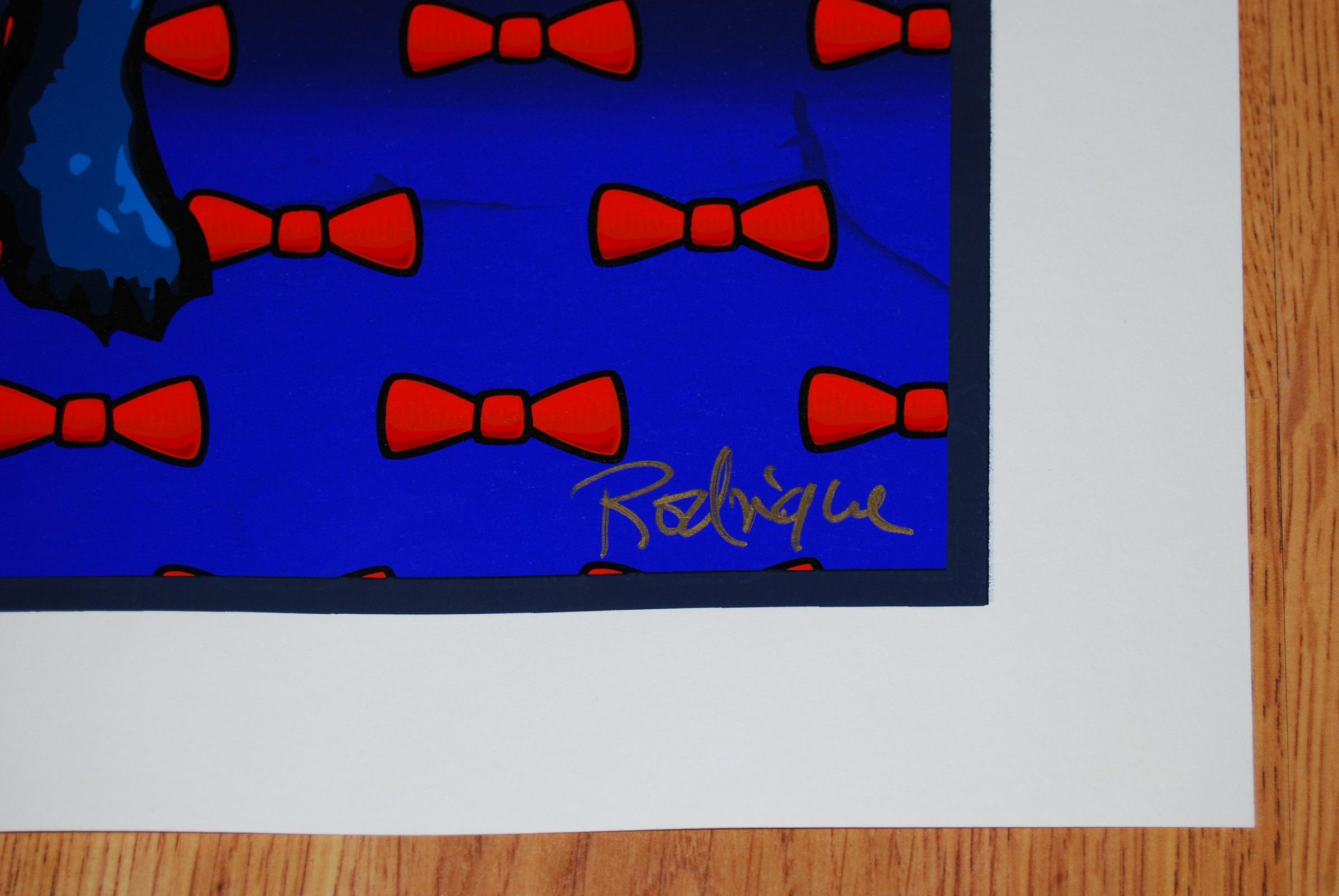Cravate bleue « Does The Red Tie » avec sérigraphie en soie signée représentant un chien bleu - Violet Animal Print par George Rodrigue
