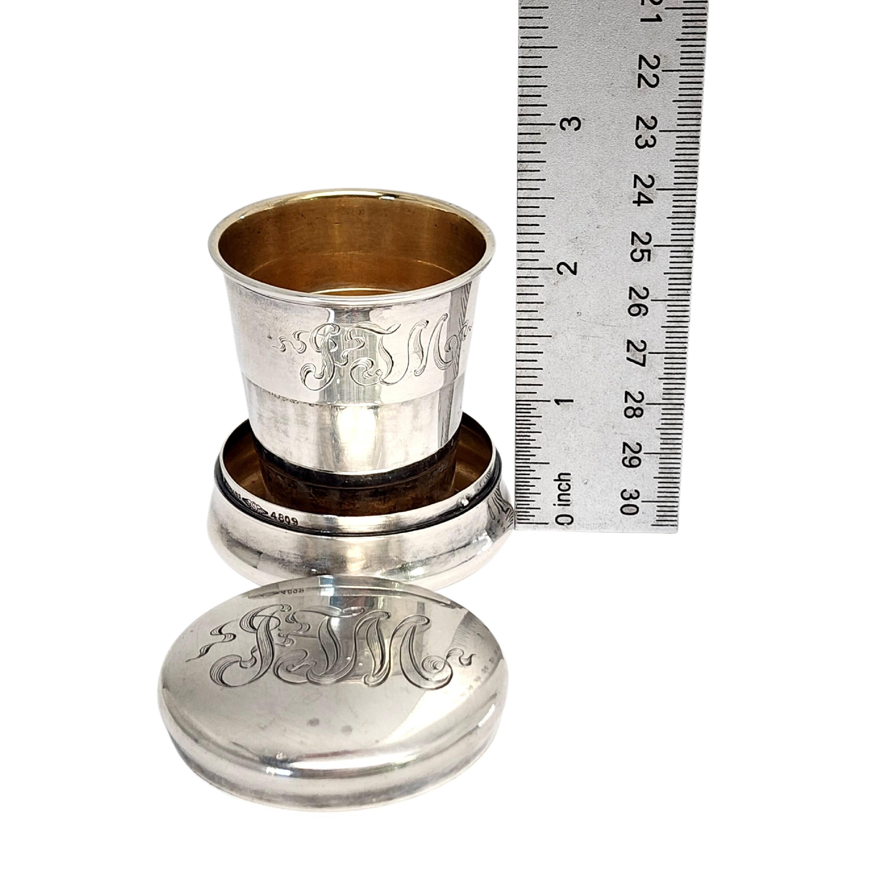 Tasse de voyage pliable George Shiebler en argent sterling avec intérieur lavé à l'or Unisexe en vente