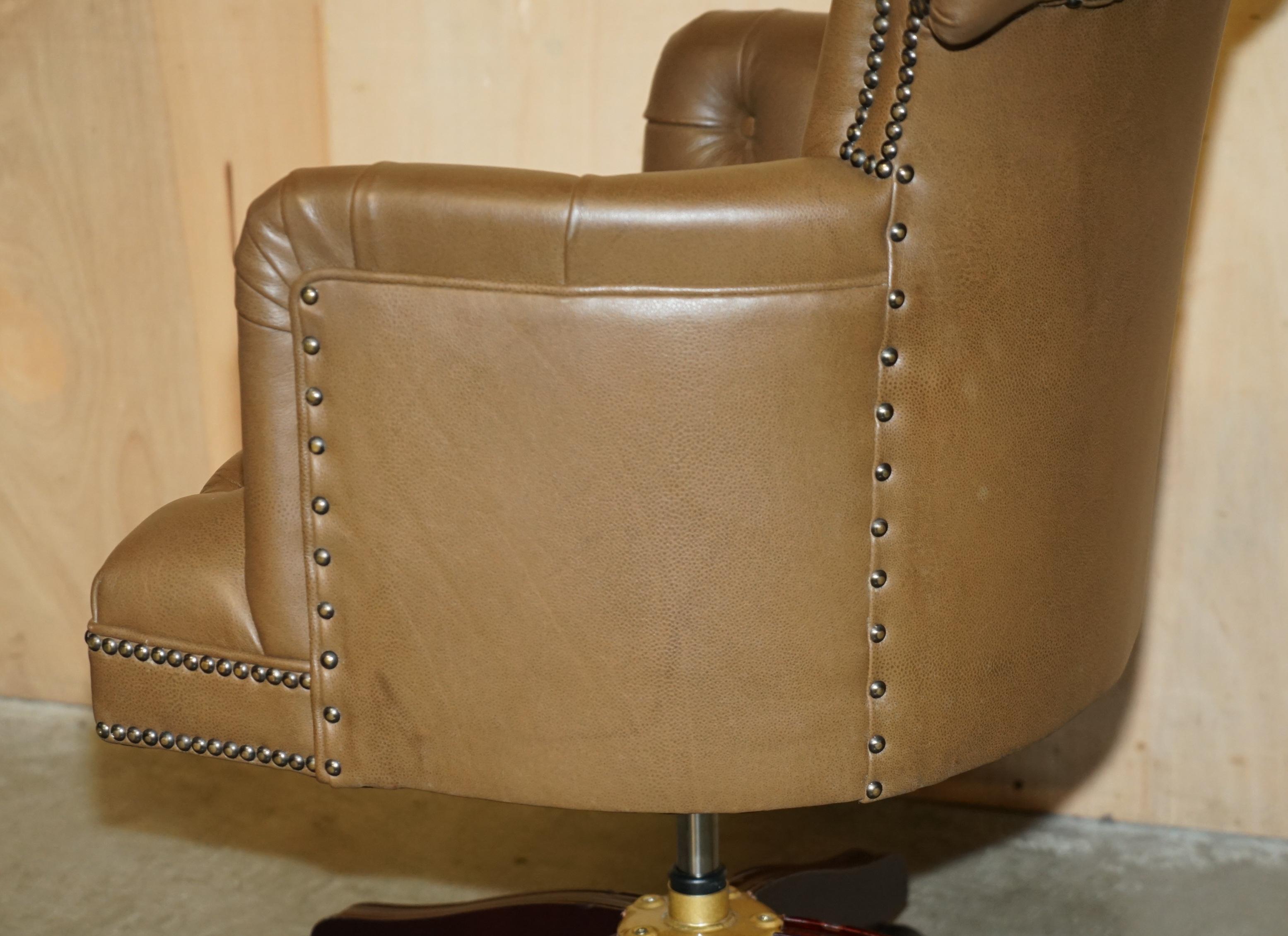 GEORGE SMITH BROWN LEATHER CHESTERFIELD TUFTED CAPTAiNS CHAIR For Sale 5