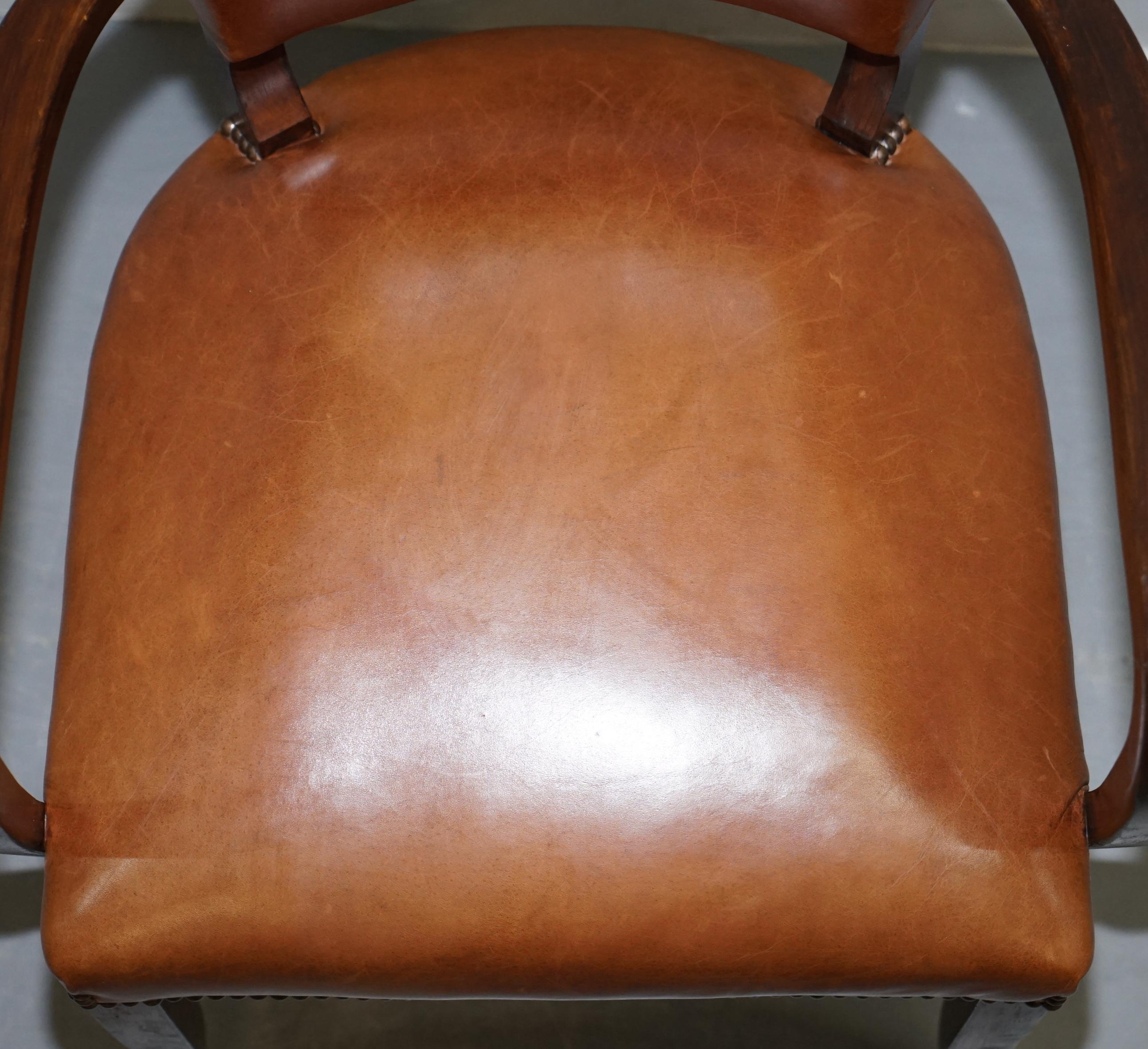 20ième siècle Fauteuil ou chaise de bureau en cuir marron et bois de feuillus pour Jeux Bridge de bureau de George Smith