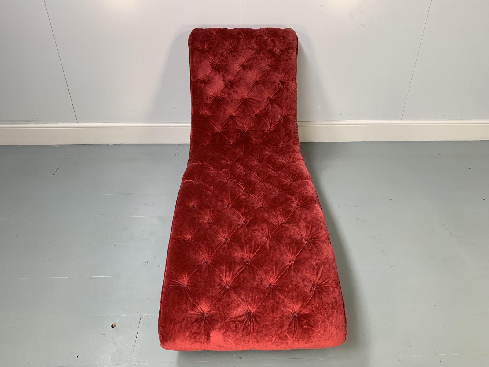 George Smith Chaise – “Brewster” – Chaise in Deep-Red Italian Velvet In Good Condition For Sale In Barrowford, GB