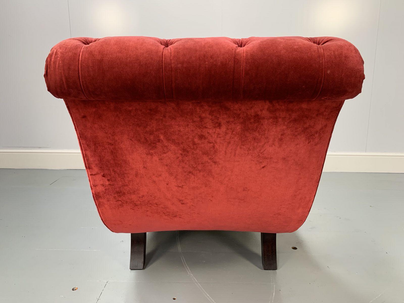 George Smith Chaise – “Brewster” – Chaise in Deep-Red Italian Velvet For Sale 1