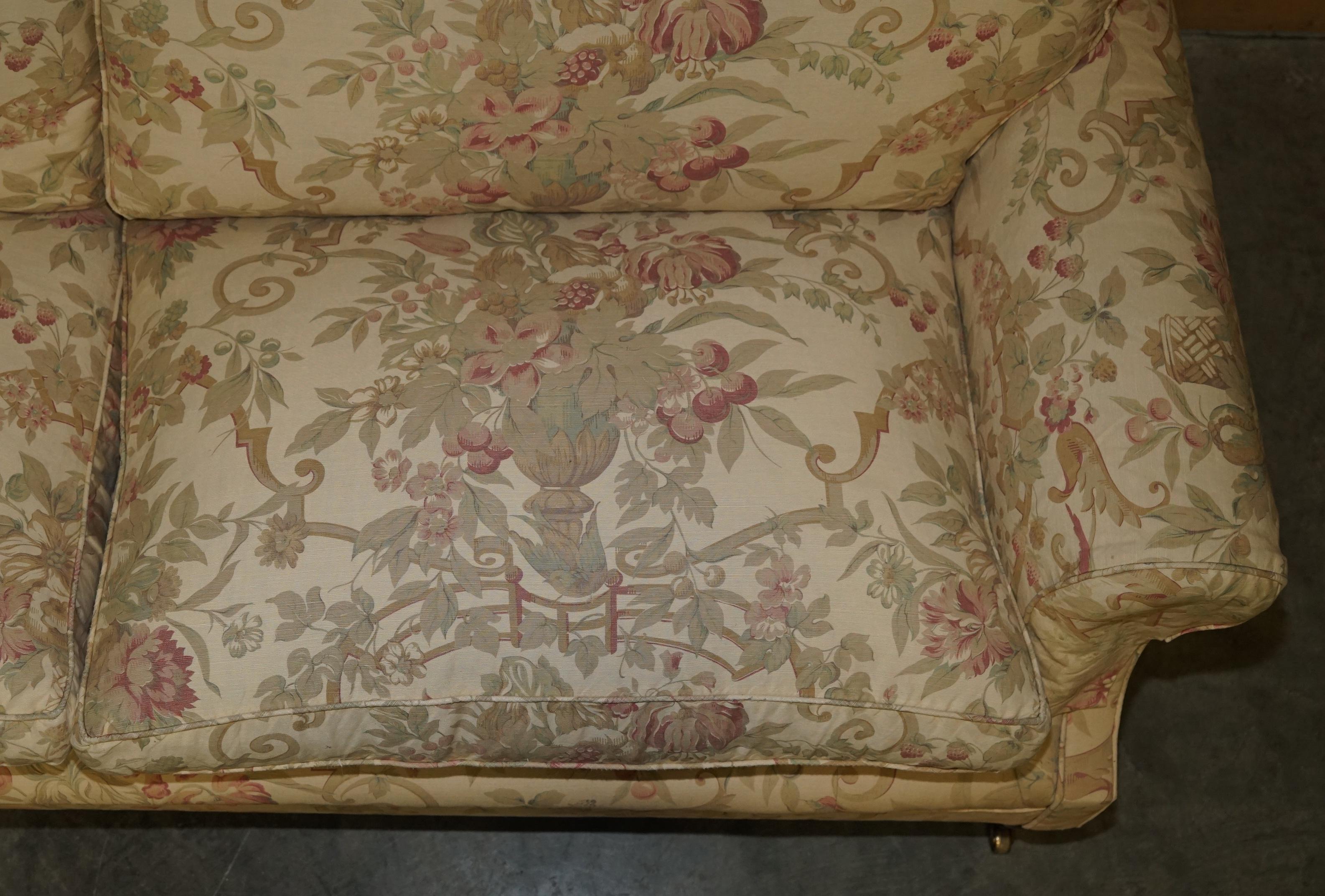GEORGE SMITH CHELSEA 3 SEAT SOFA IN ORIGINAL UPHOLSTERY PART SUiTE For Sale 2